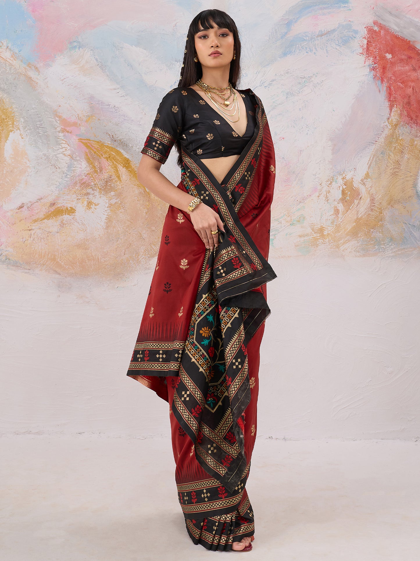 Women's Silk Blend Red Woven Design Designer Saree With Blouse Piece