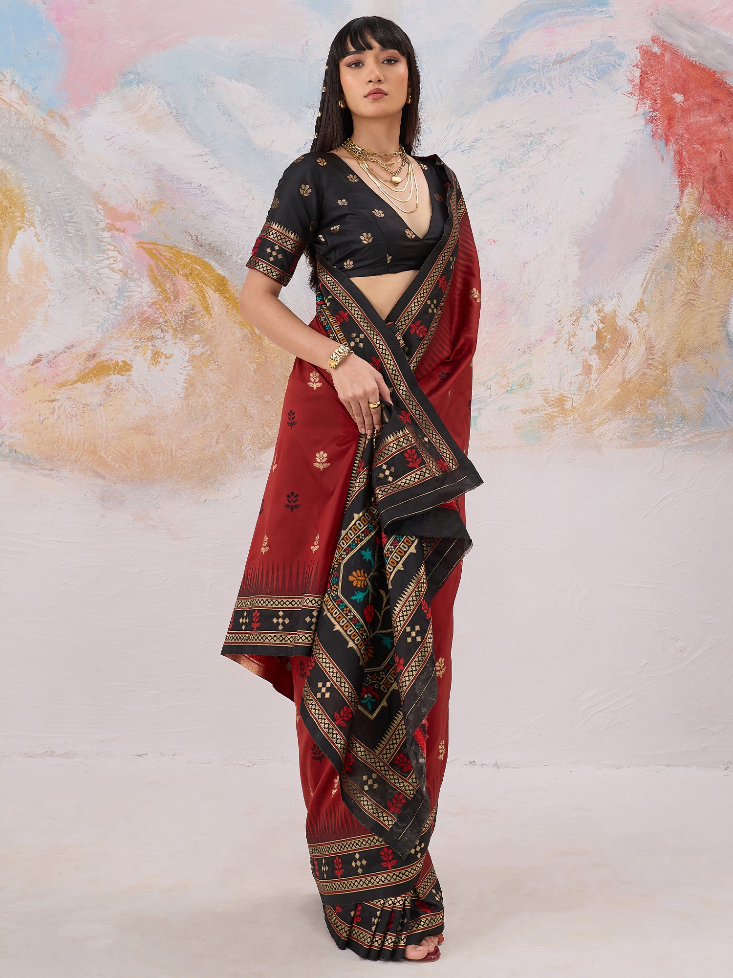 Women's Silk Blend Red Woven Design Designer Saree With Blouse Piece