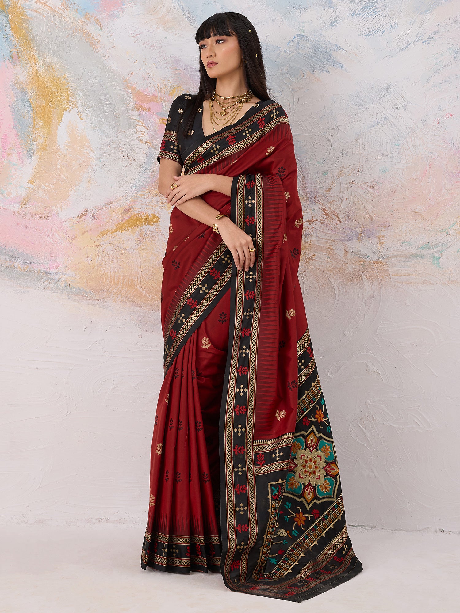 Women's Silk Blend Red Woven Design Designer Saree With Blouse Piece