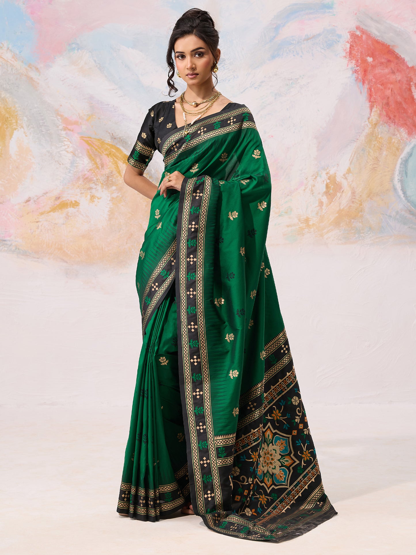 Women's Silk Blend Green Woven Design Designer Saree With Blouse Piece