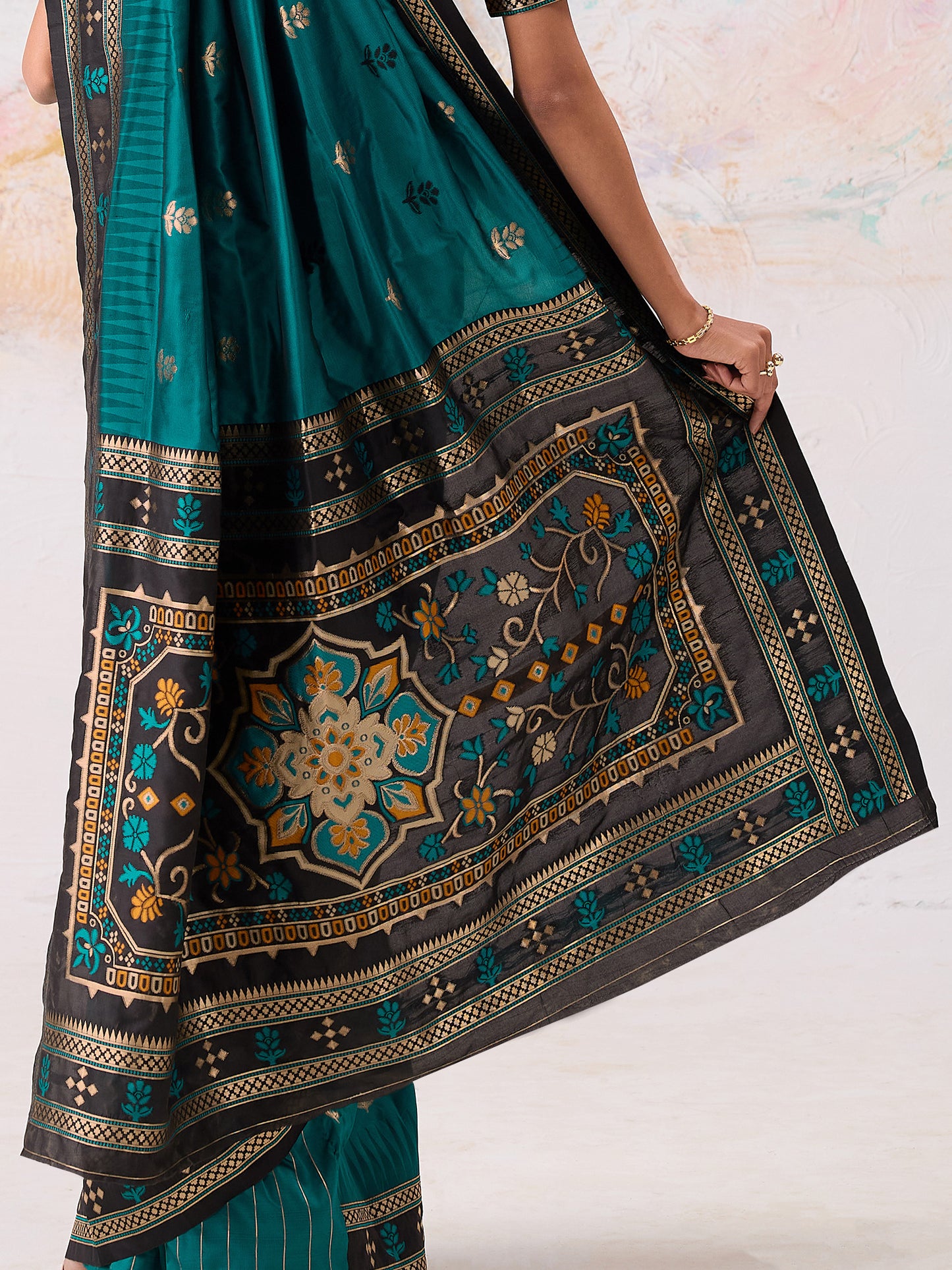 Women's Silk Blend Teal green Woven Design Designer Saree With Blouse Piece