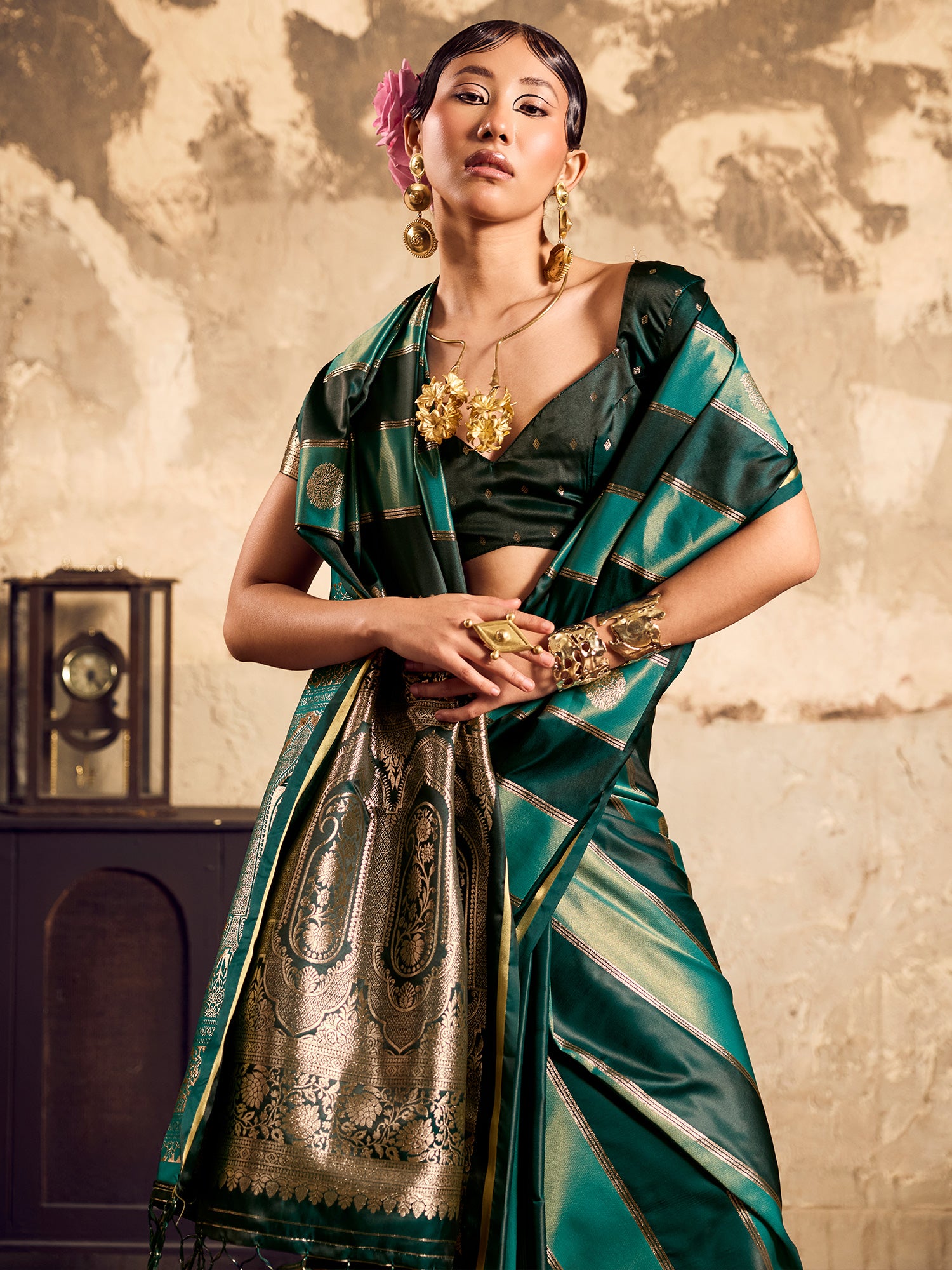 Women's Satin Green Woven Design Designer Saree With Blouse Piece