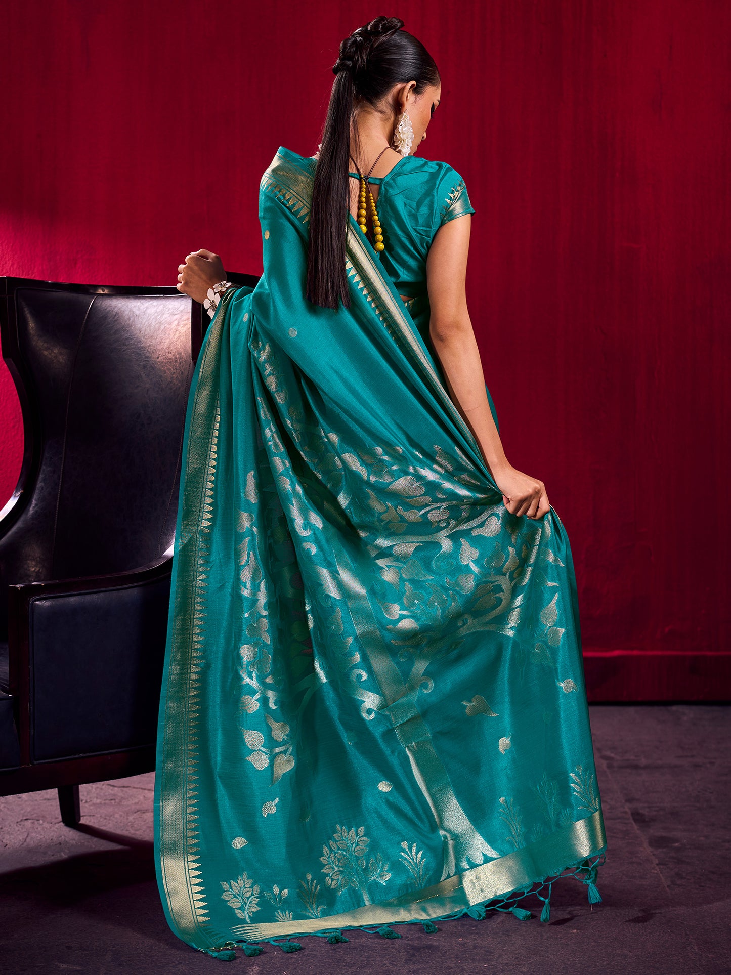 Women's Art Silk Teal blue Woven Design Designer Saree With Blouse Piece