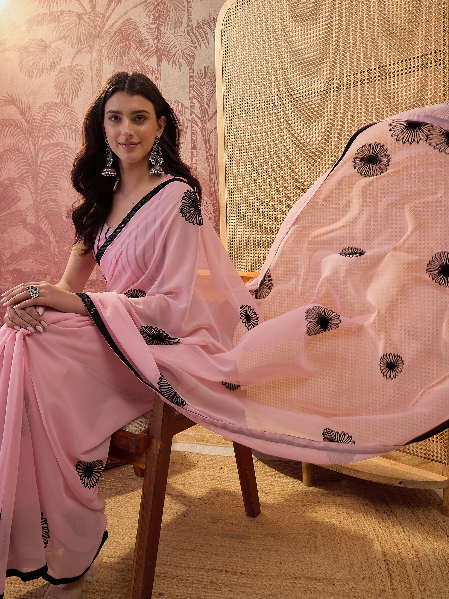 Women's Georgette Pink Embellished Designer Saree With Blouse Piece