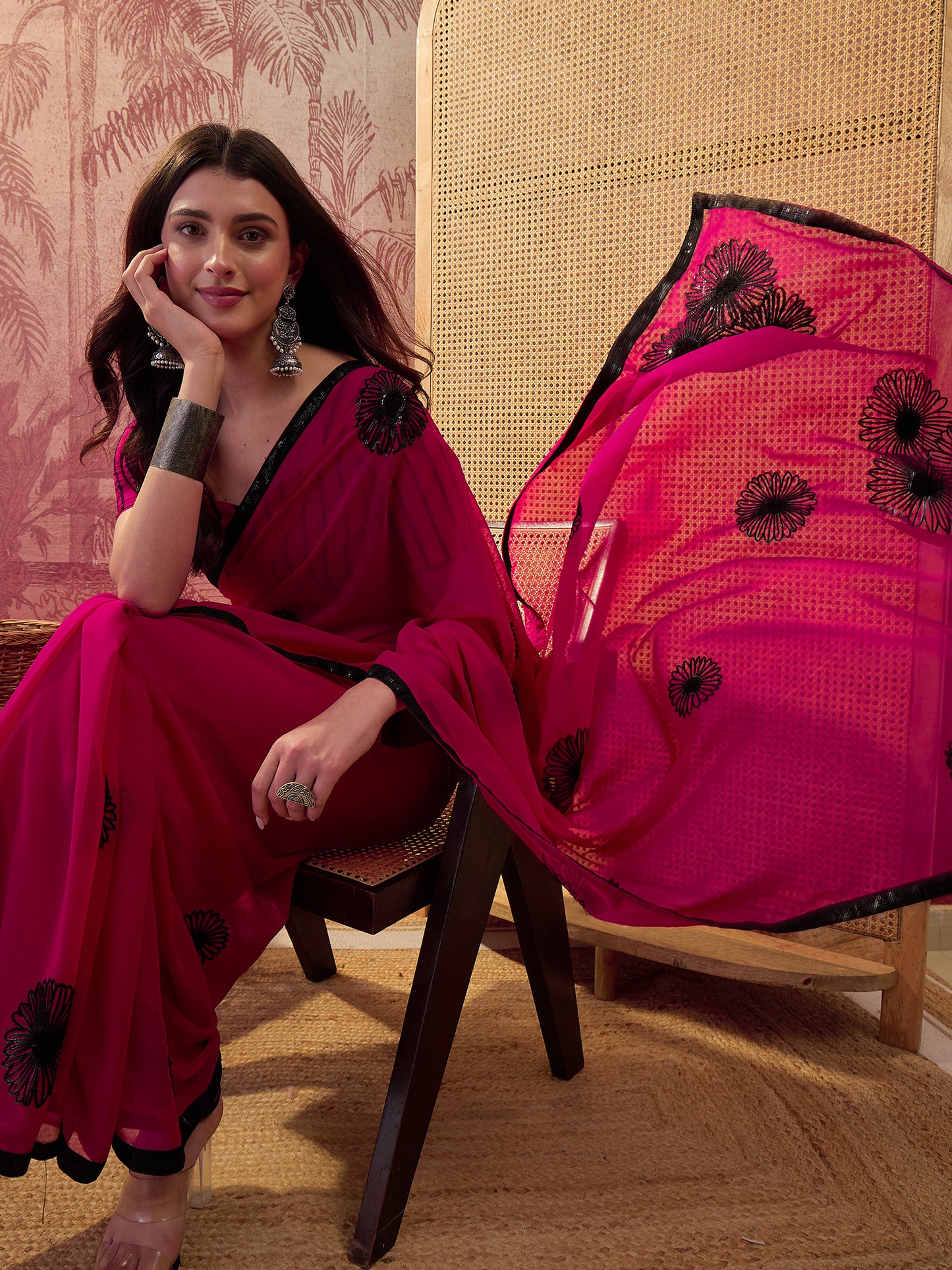 Women's Georgette Pink Embellished Designer Saree With Blouse Piece