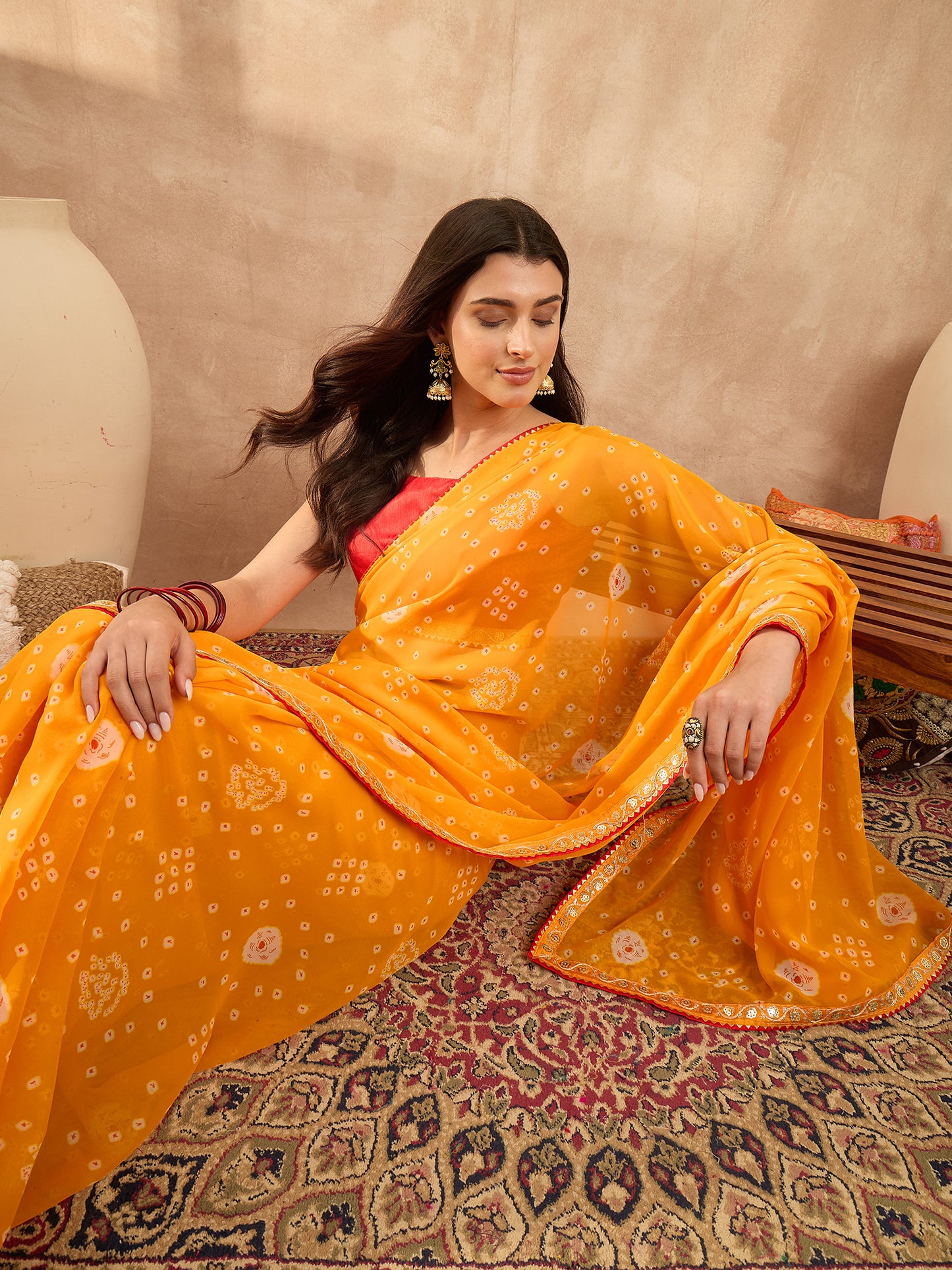 Women's Georgette Yellow Printed Designer Saree With Blouse Piece