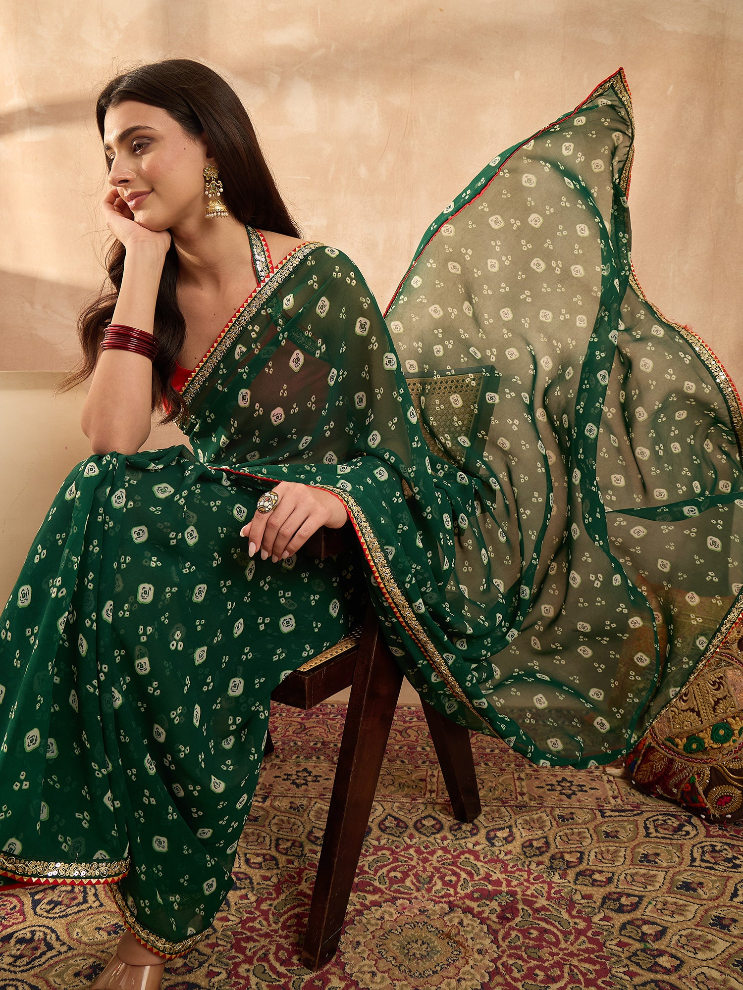 Women's Georgette Green Printed Designer Saree With Blouse Piece