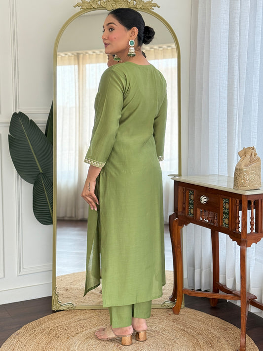 Green Embroidered Straight Kurta Trousers With Dupatta Set-BB9KH399
