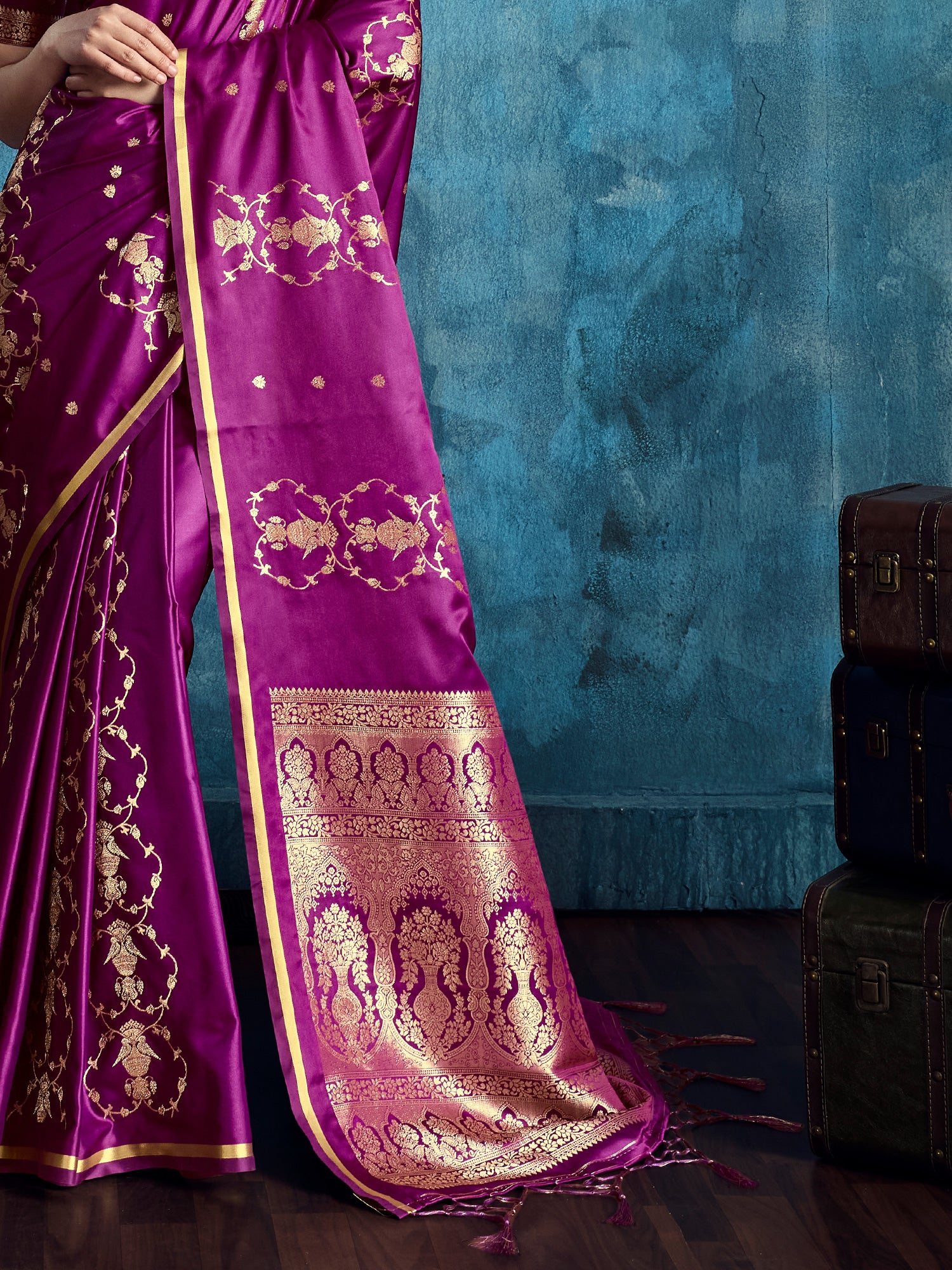 Women's Satin Magenta Woven Design Designer Saree With Blouse Piece