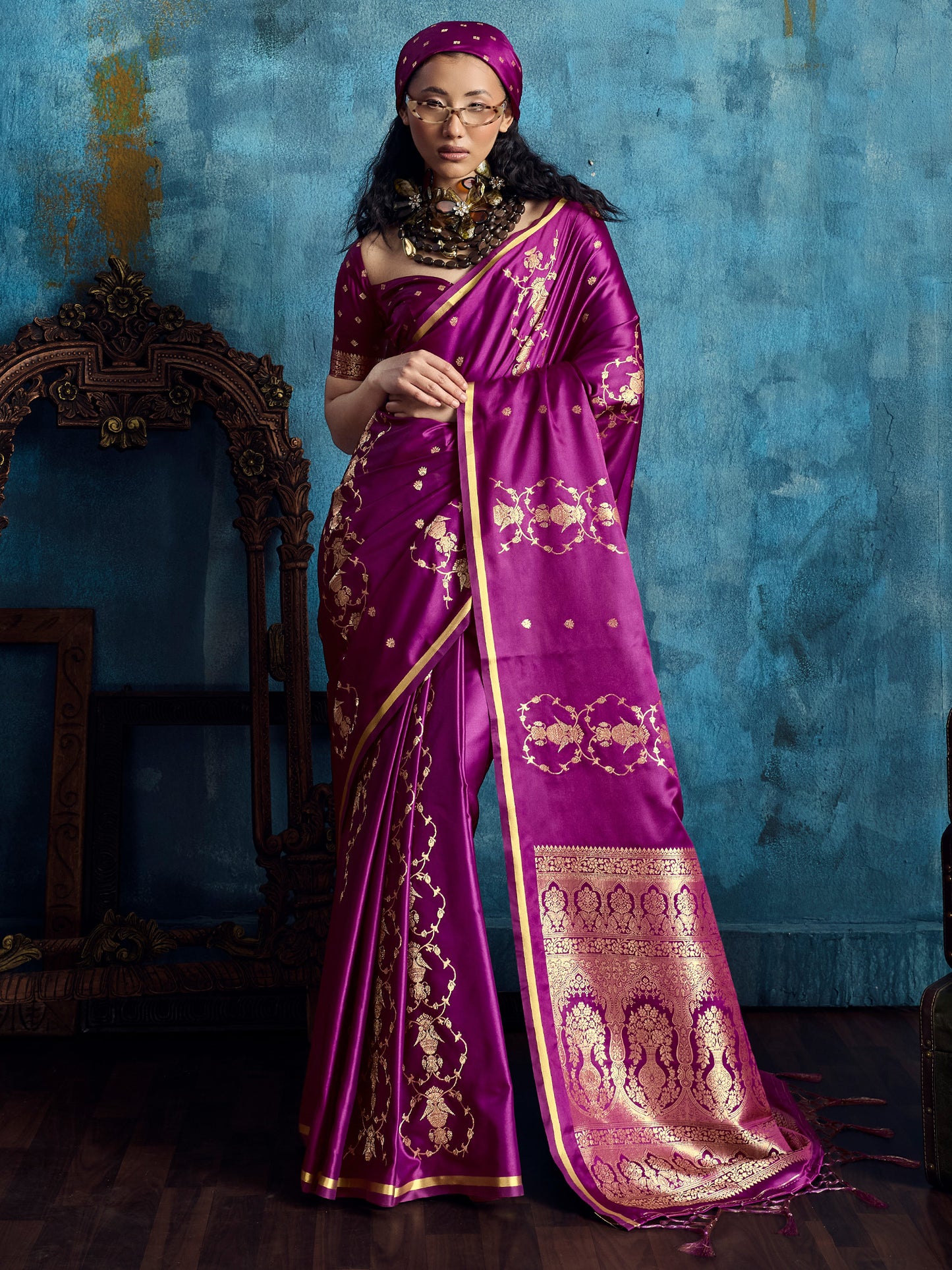 Women's Satin Magenta Woven Design Designer Saree With Blouse Piece