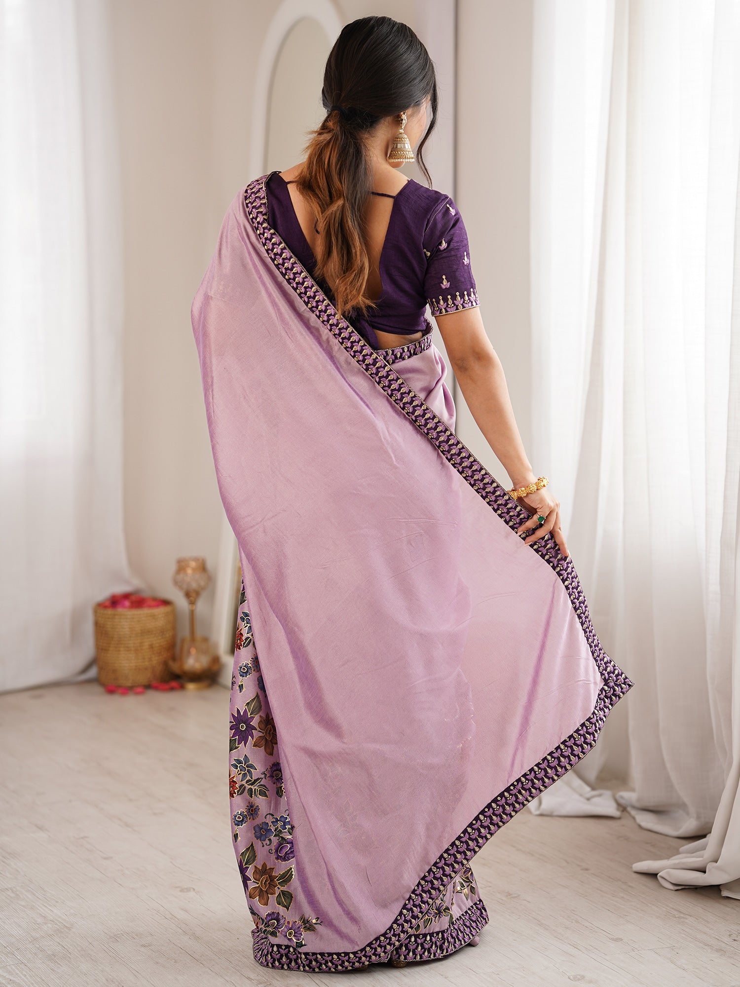 Women's Satin Lavender Digital Print Designer Saree With Blouse Piece