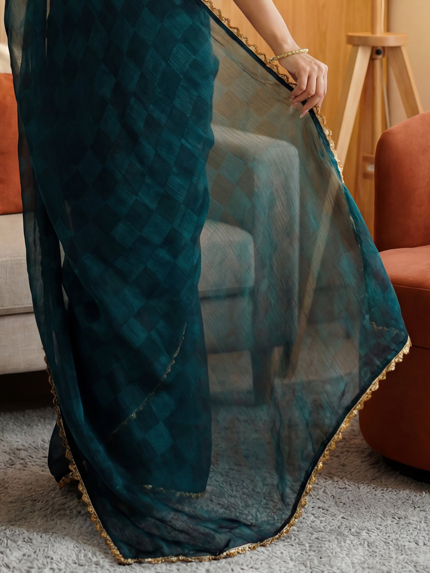 Women's Satin Teal green Embellished Designer Saree With Blouse Piece