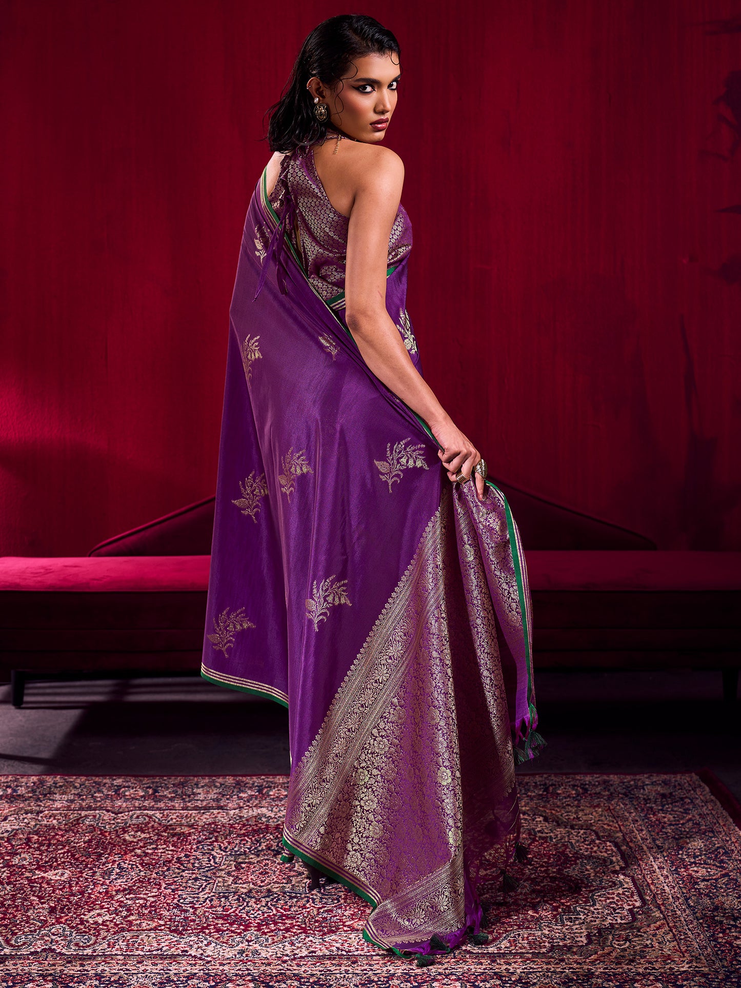 Women's Linen Purple Woven Design Designer Saree With Blouse Piece