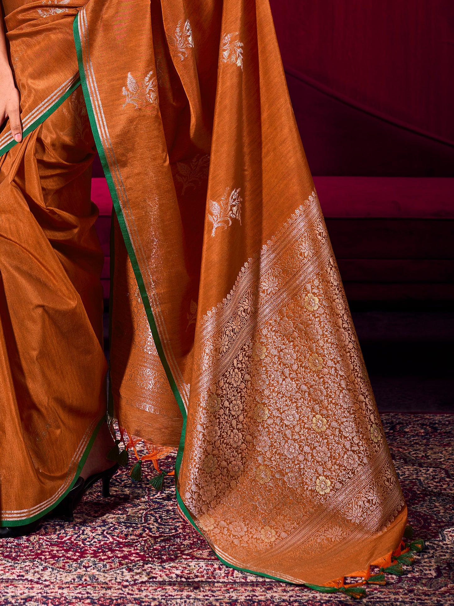 Women's Linen Mustard Woven Design Designer Saree With Blouse Piece