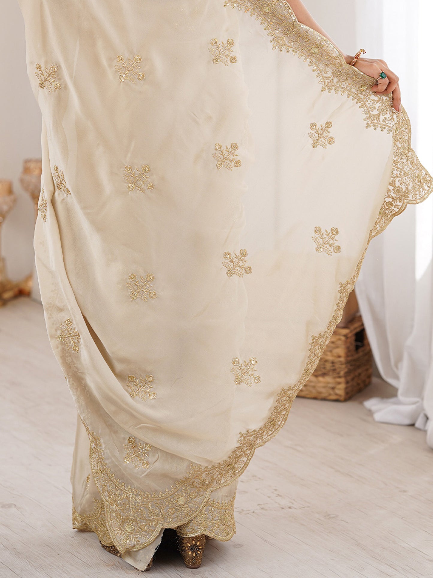 Women's Georgette Cream Embellished Designer Saree With Blouse Piece