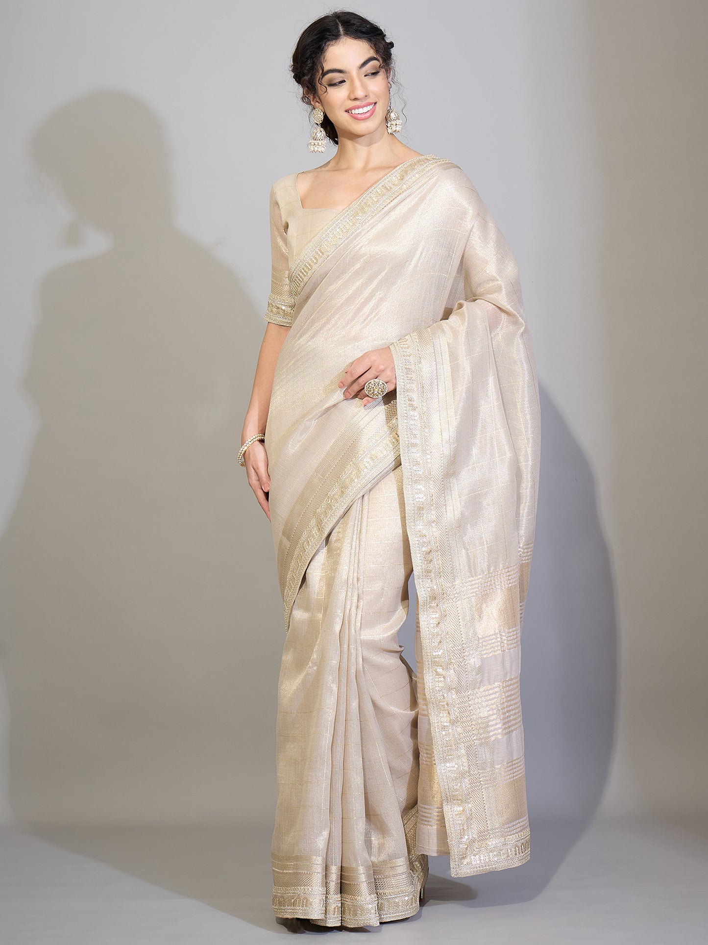Women's Silk Blend Gold Woven Design Designer Saree With Blouse Piece