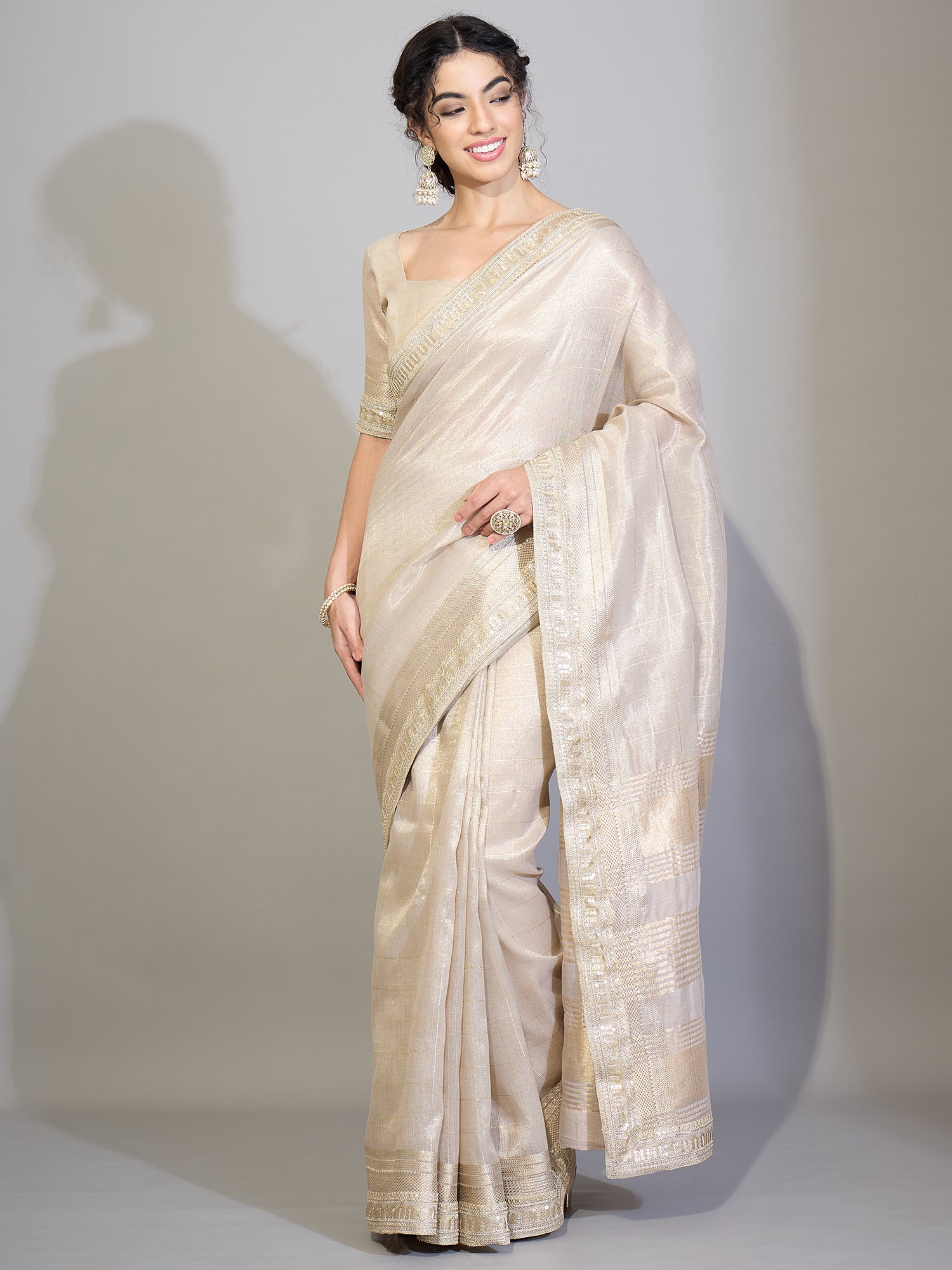 Women's Silk Blend Gold Woven Design Designer Saree With Blouse Piece
