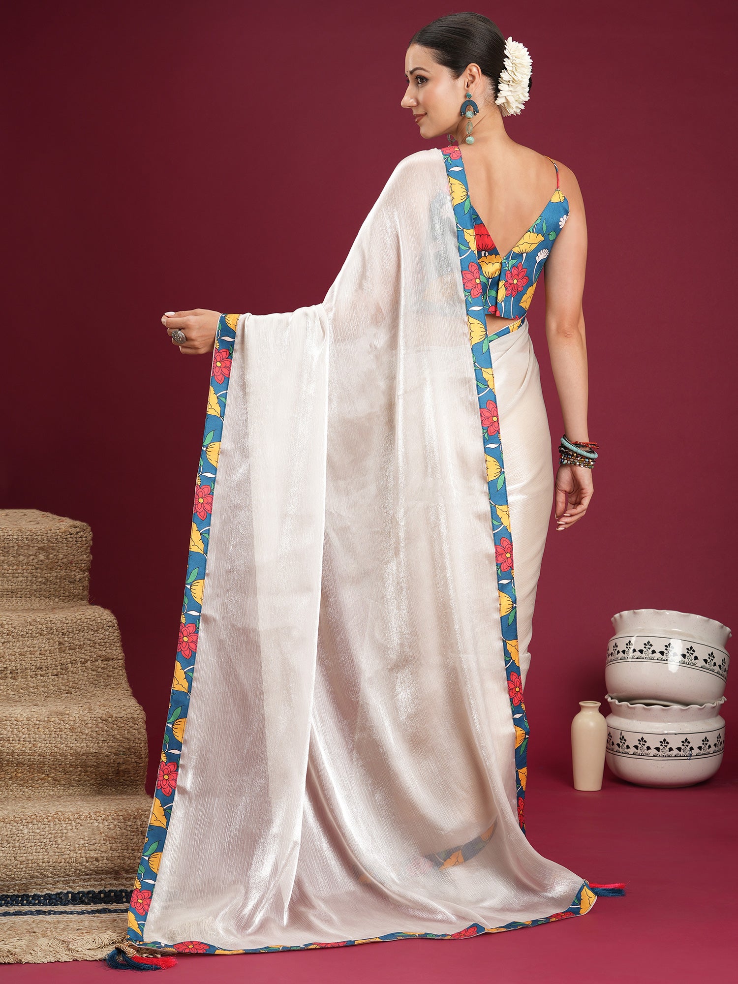 Women's Chiffon White Solid Designer Saree With Blouse Piece