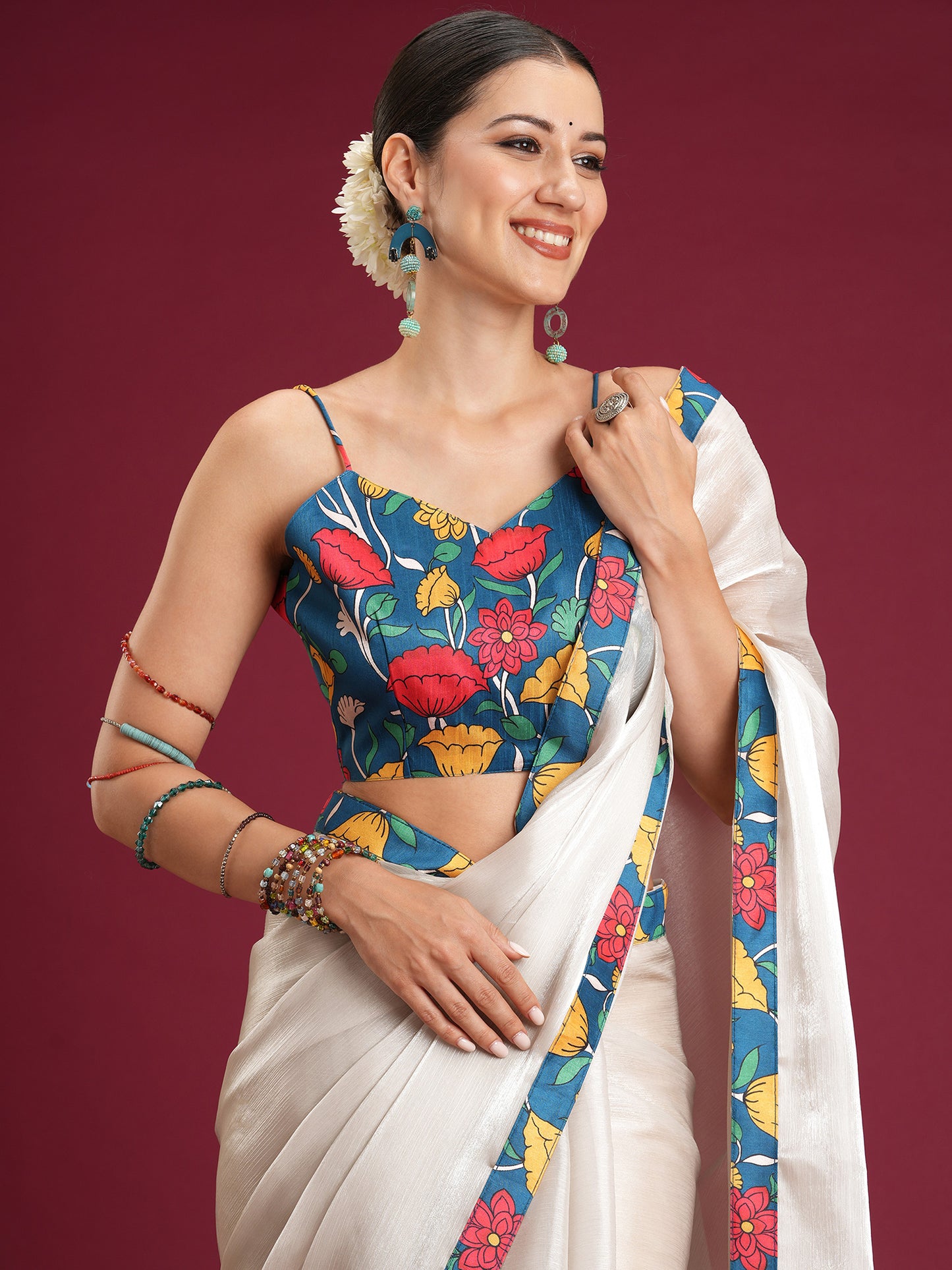 Women's Chiffon White Solid Designer Saree With Blouse Piece