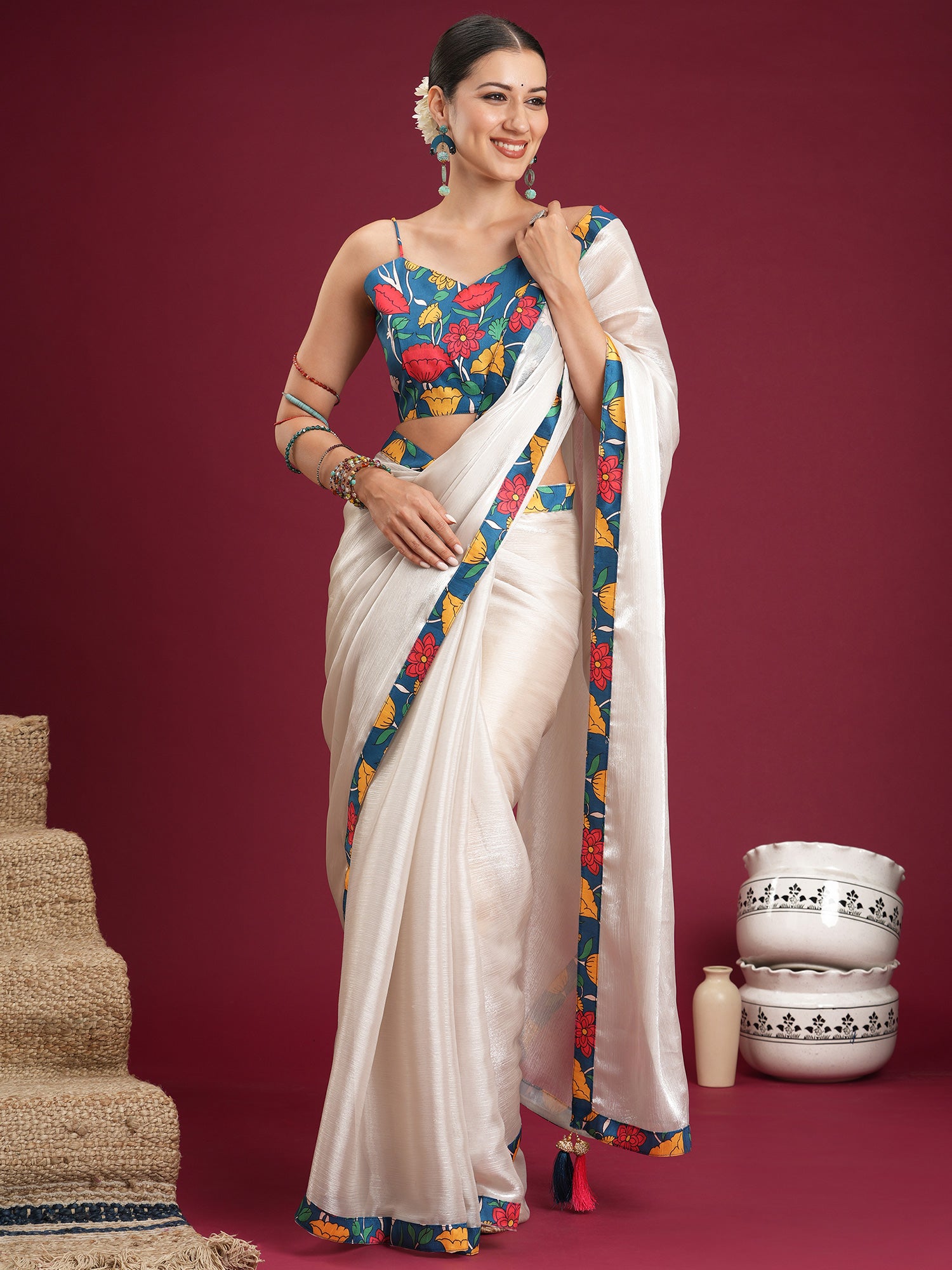 Women's Chiffon White Solid Designer Saree With Blouse Piece