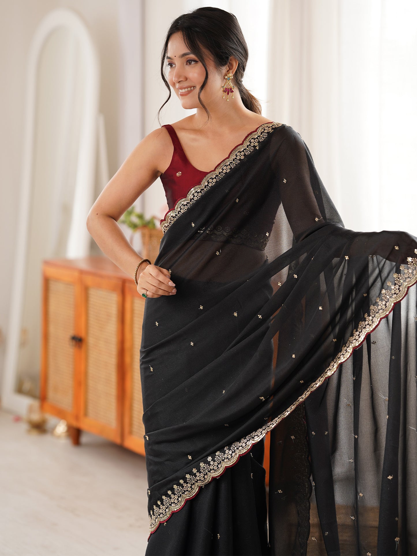 Women's Georgette Black Embellished Designer Saree With Blouse Piece