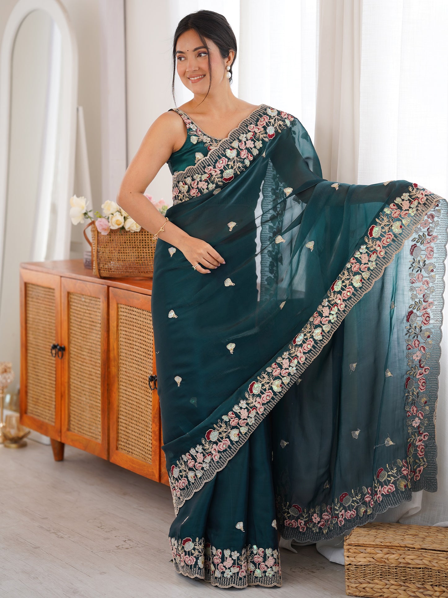 Women's Organza Teal green Embellished Designer Saree With Blouse Piece