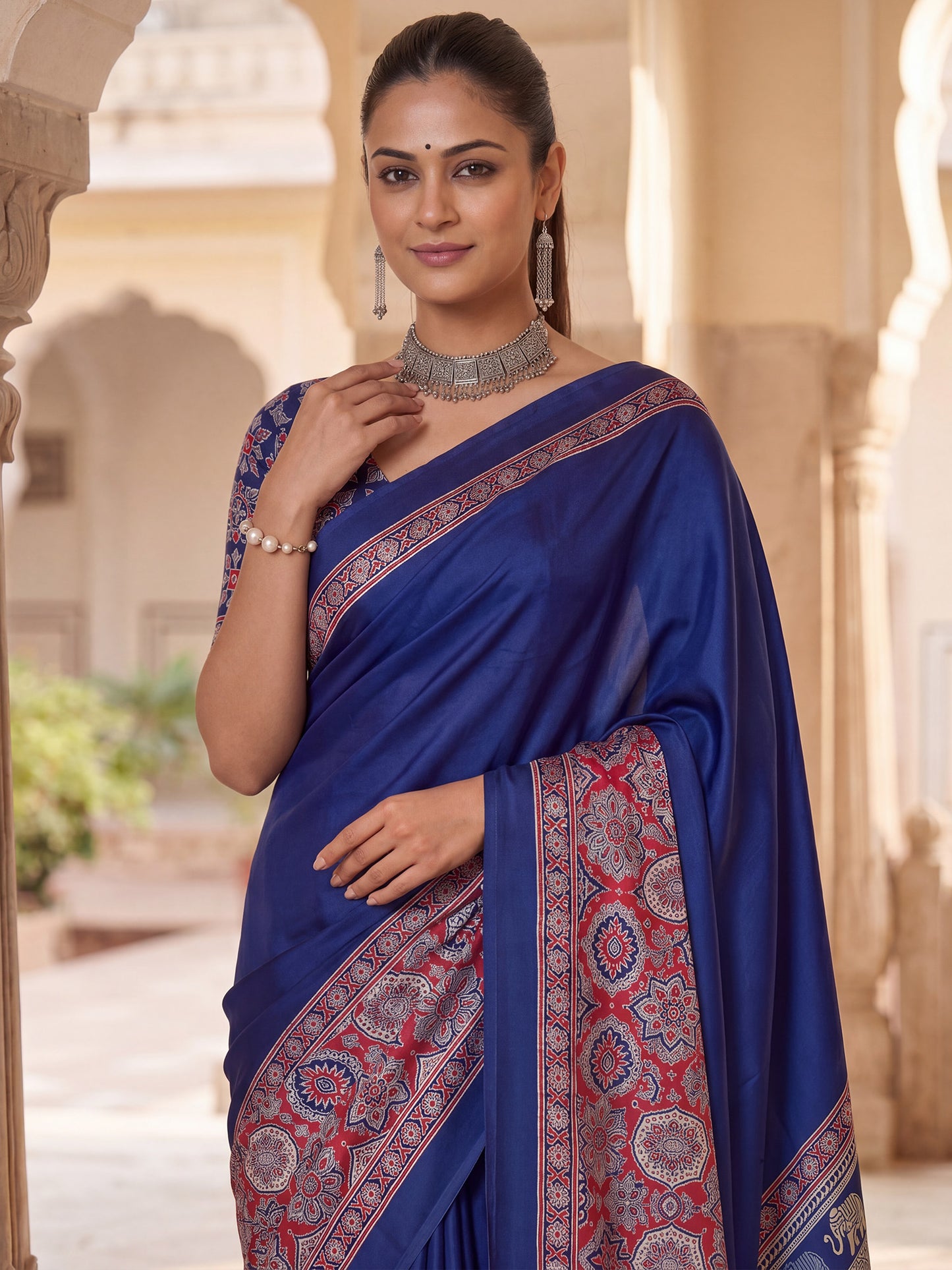 Women's Satin Navy Blue Printed Designer Saree With Blouse Piece