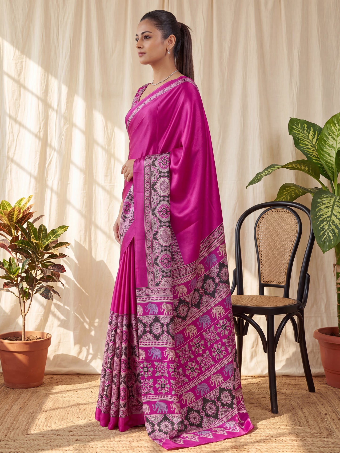 Women's Satin Magenta Printed Designer Saree With Blouse Piece