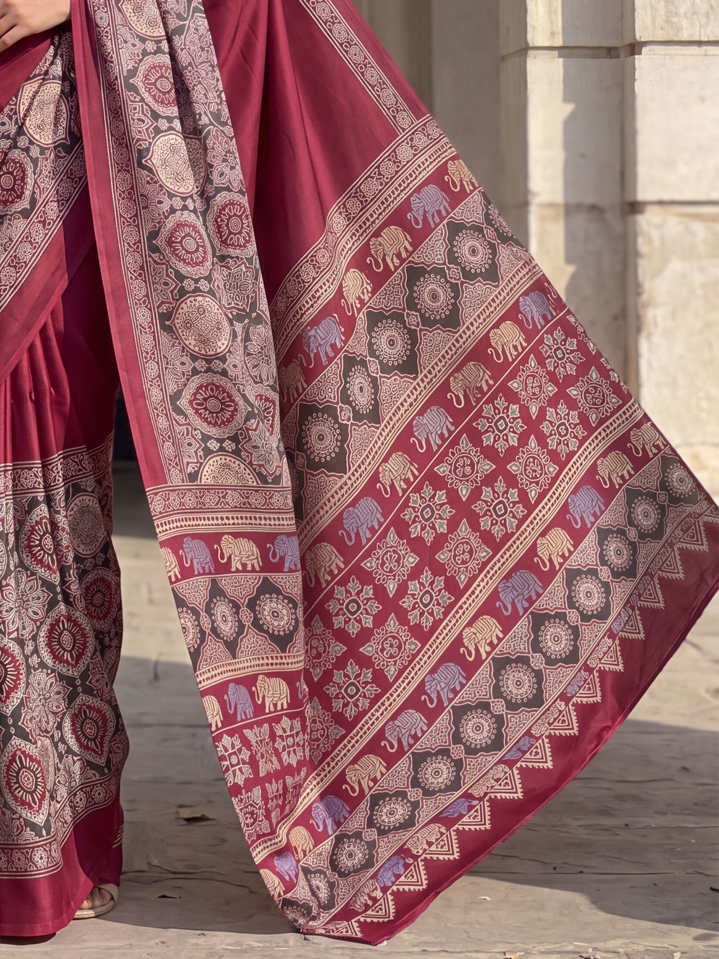 Women's Satin Maroon Printed Designer Saree With Blouse Piece