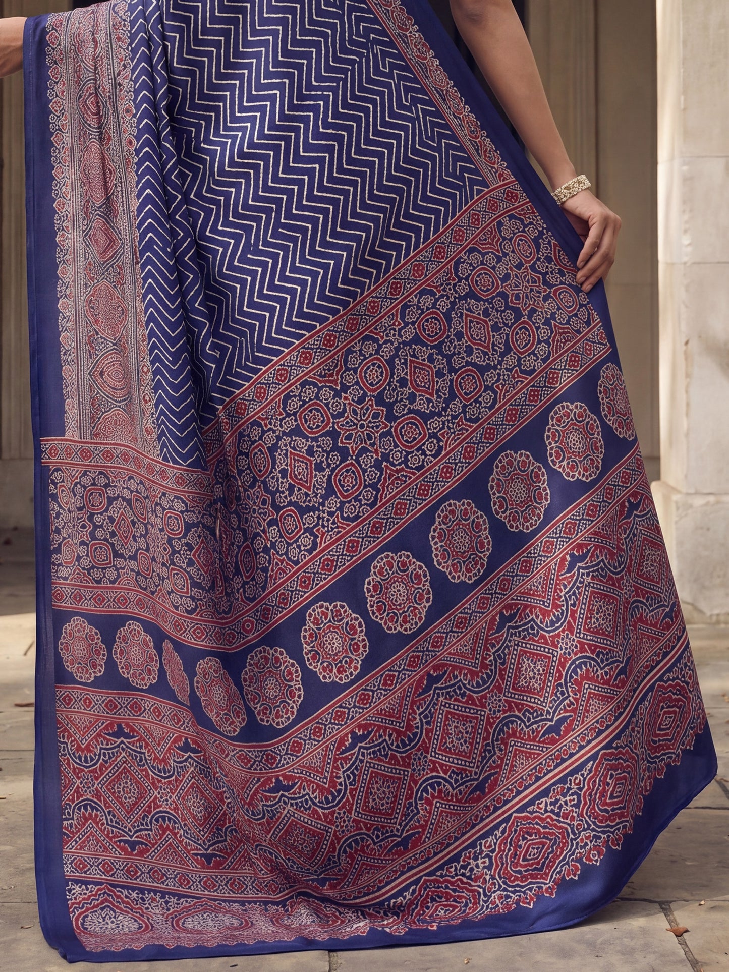 Women's Satin Blue Printed Designer Saree With Blouse Piece