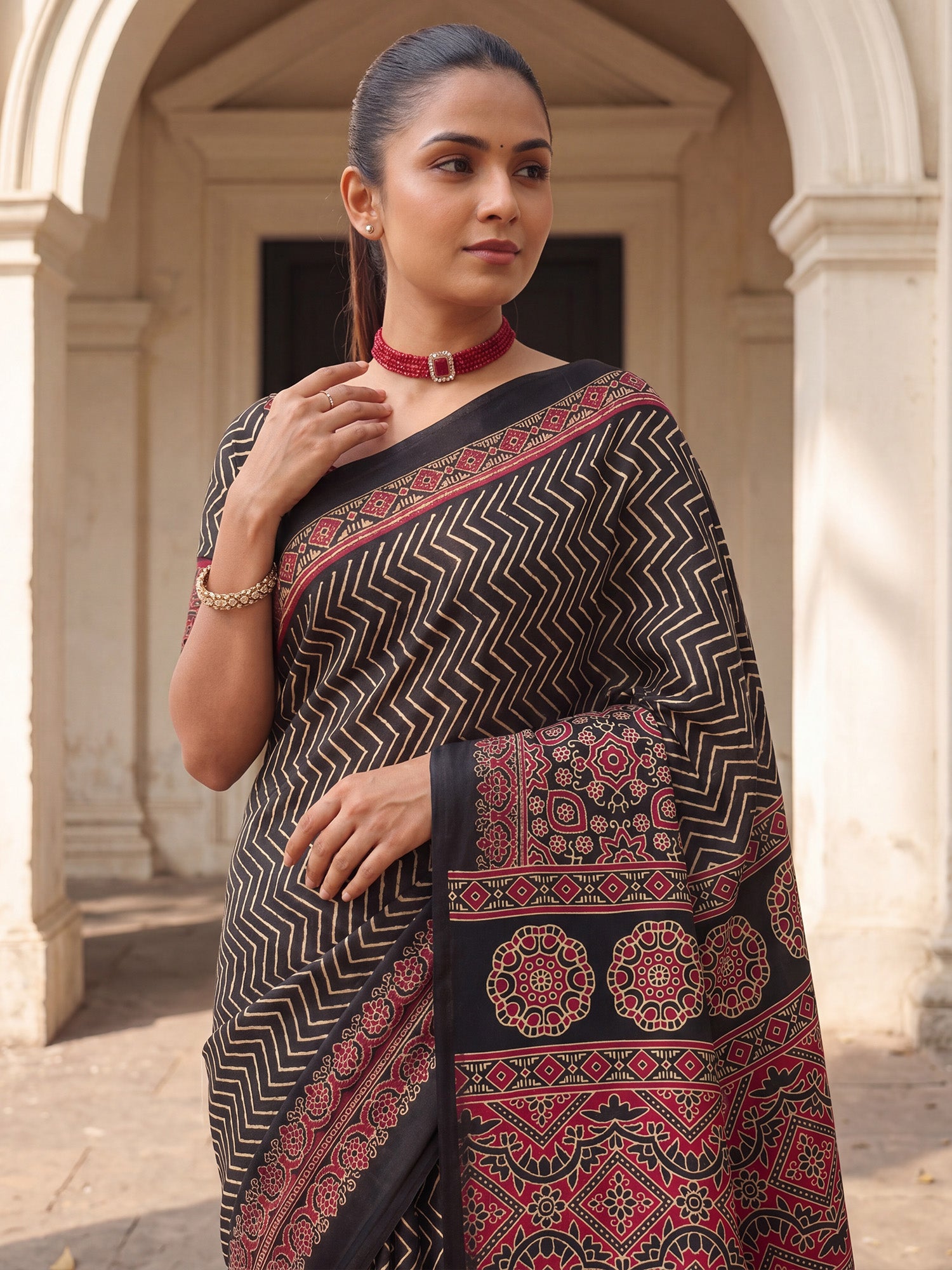 Women's Satin Black Printed Designer Saree With Blouse Piece