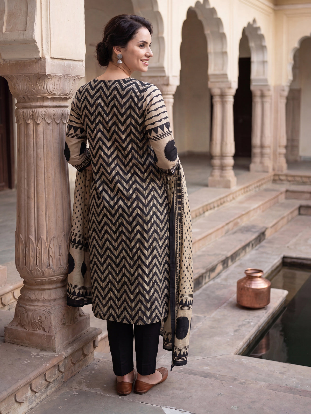 Cream Printed Straight Kurta Trousers With Dupatta Set-KH0CR13372