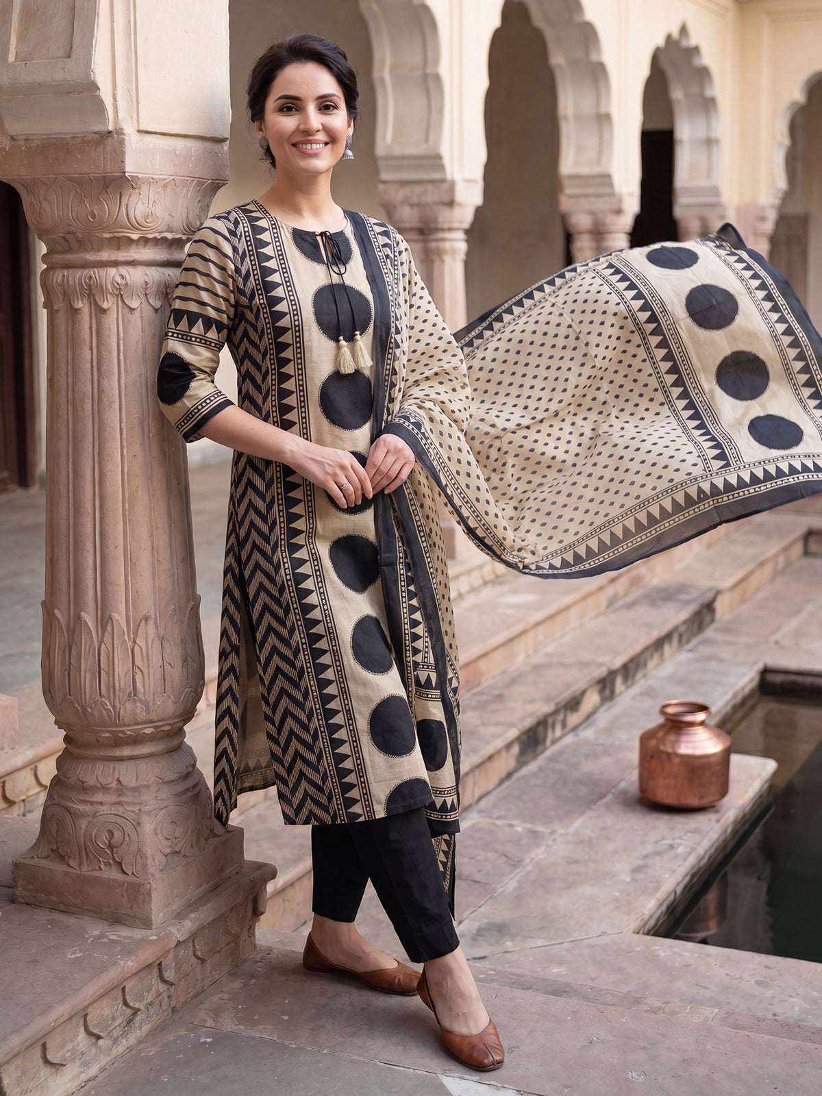 Cream Printed Straight Kurta Trousers With Dupatta Set-KH0CR13372