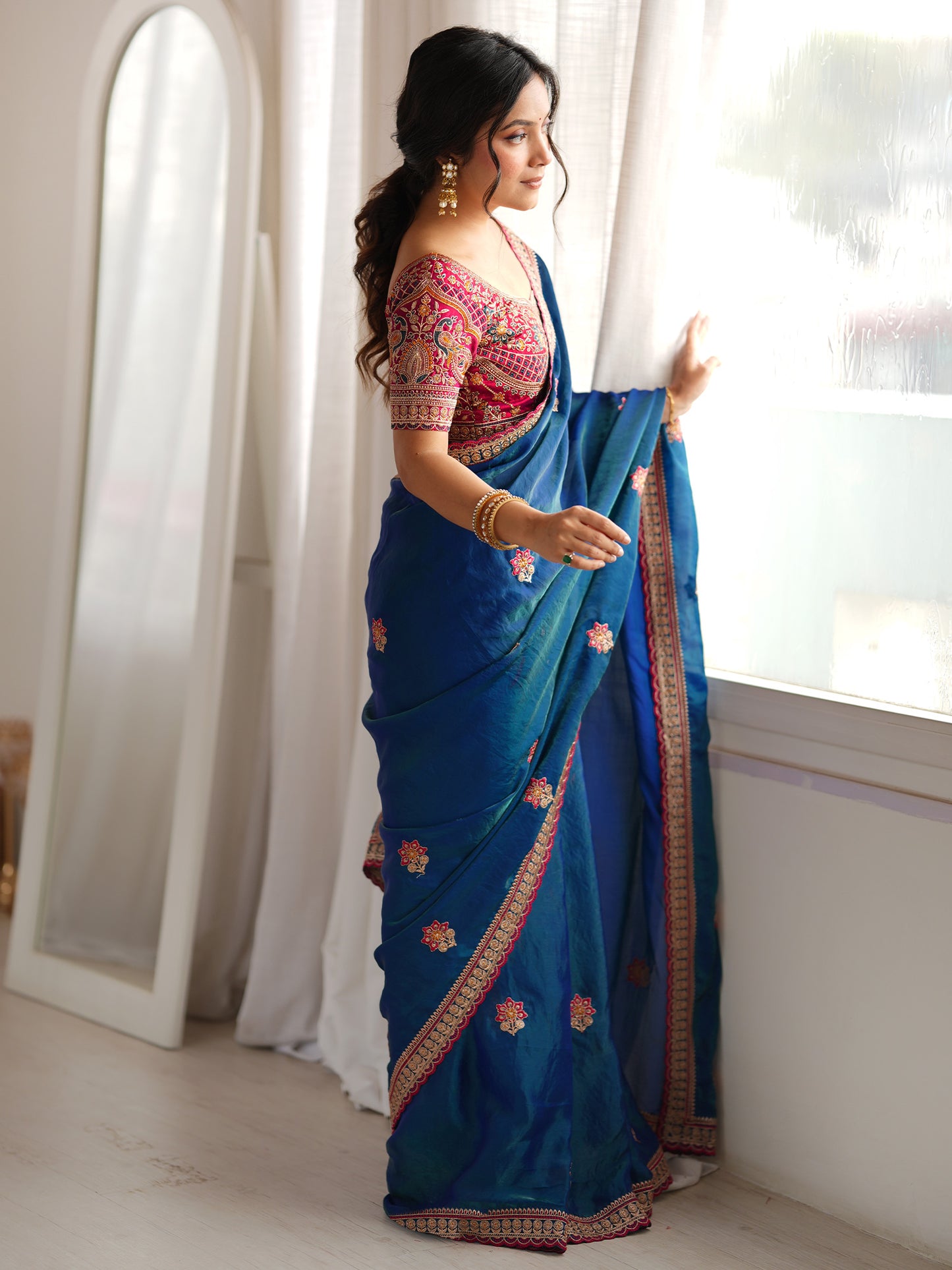 Women's Satin Navy Blue Zari Embroidered Designer Saree With Blouse Piece