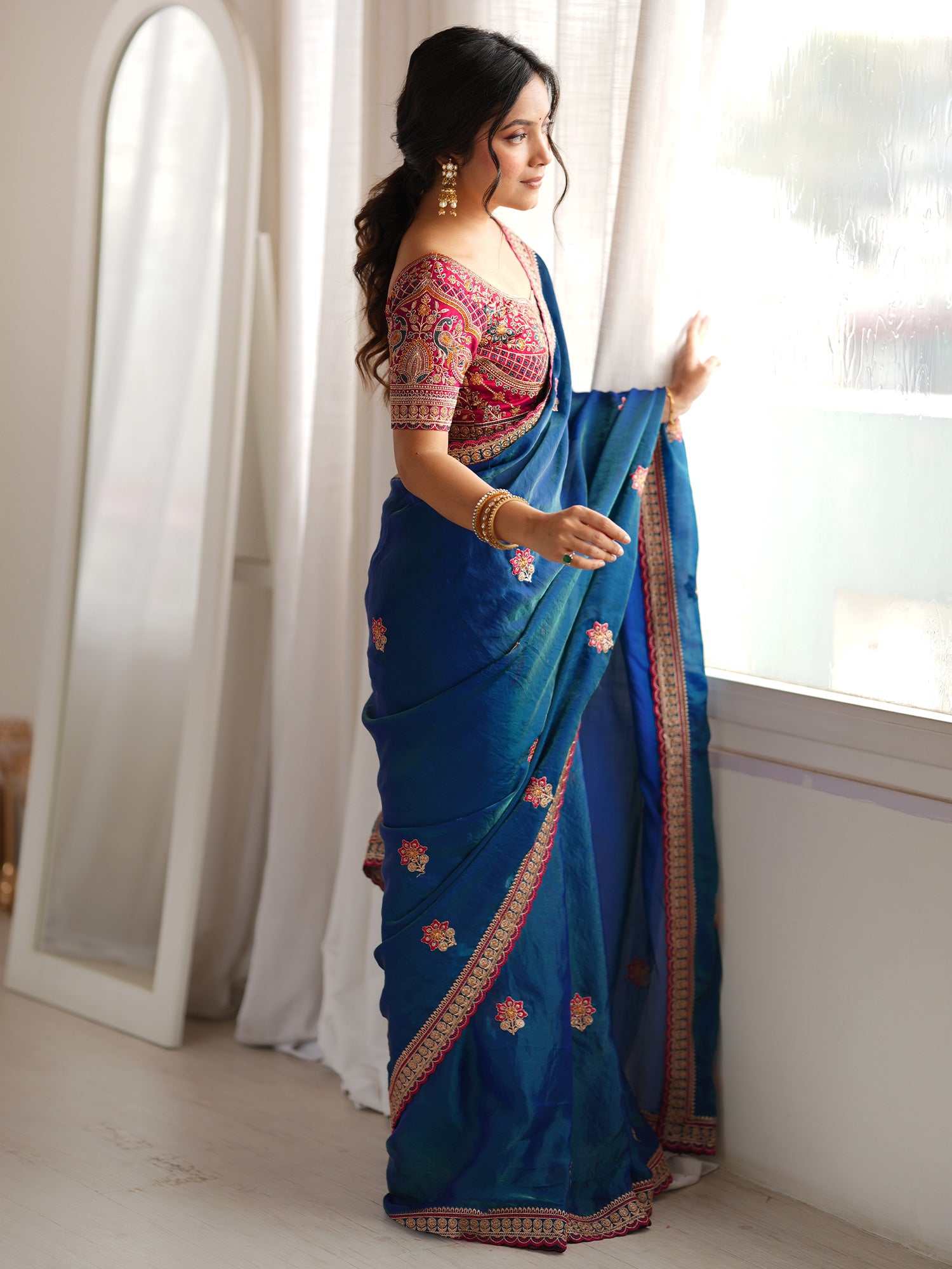 Women's Satin Navy Blue Zari Embroidered Designer Saree With Blouse Piece