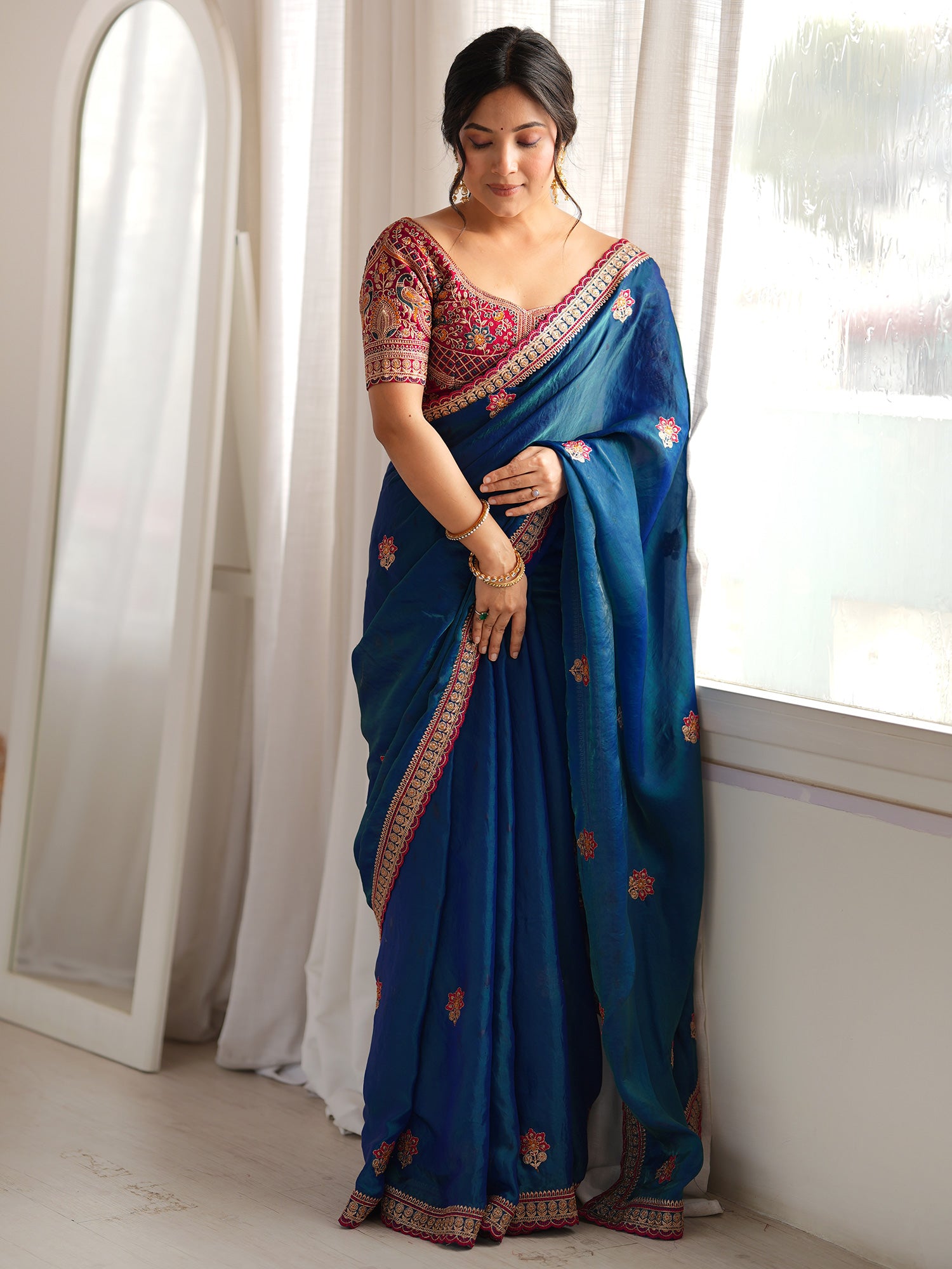 Women's Satin Navy Blue Zari Embroidered Designer Saree With Blouse Piece