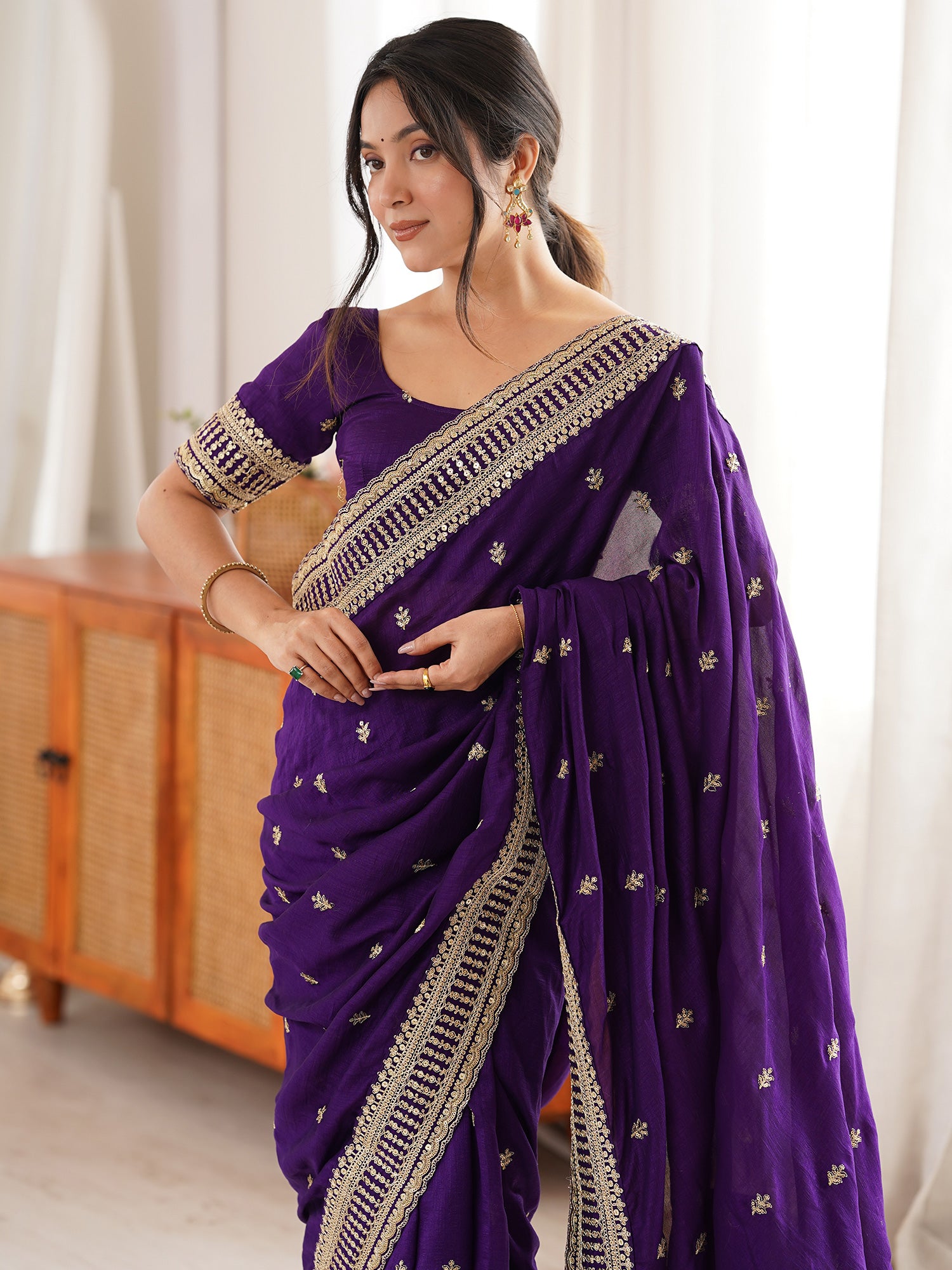 Women's Vichitra Silk Purple Zari Embroidered Designer Saree With Blouse Piece