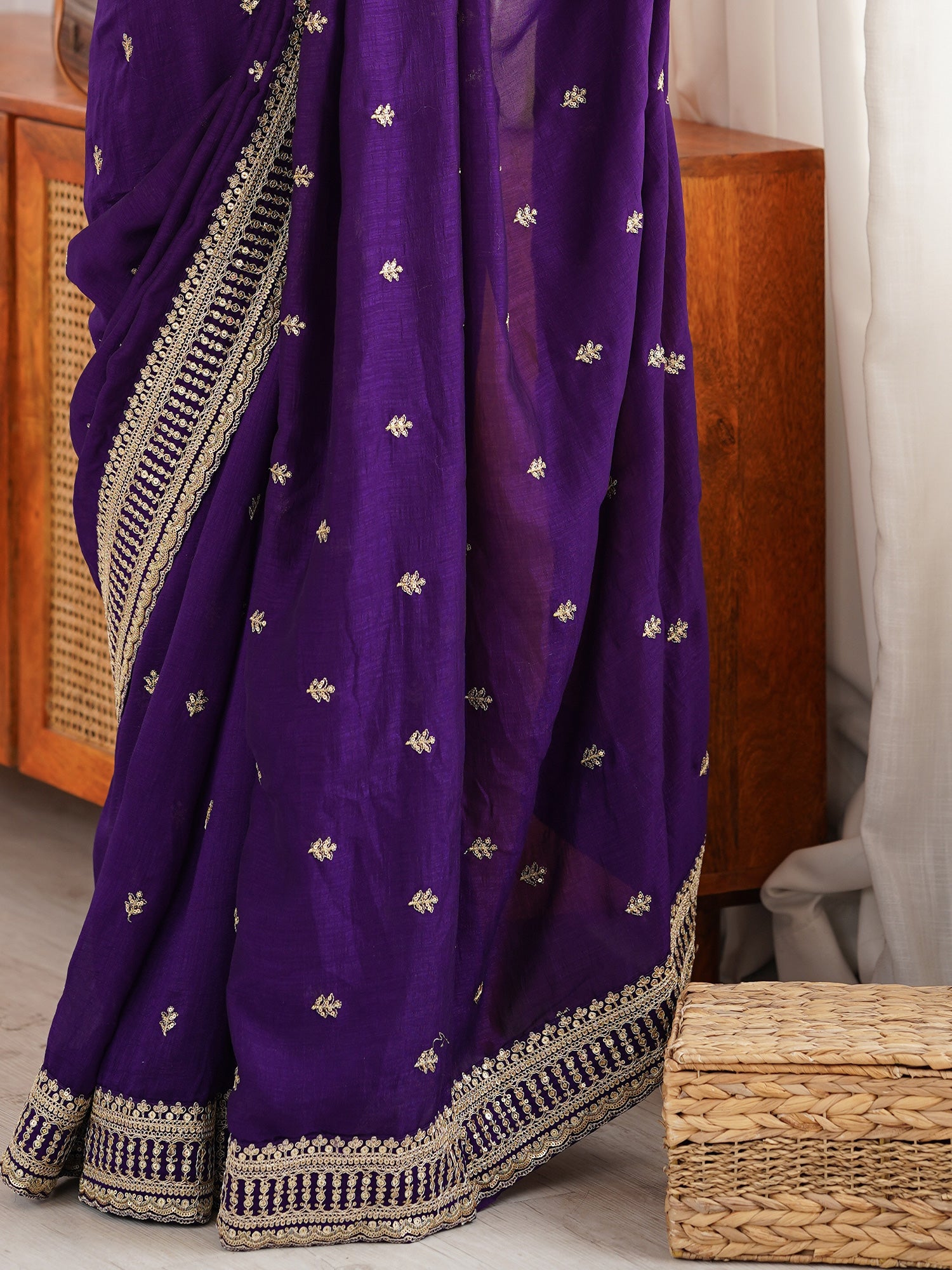Women's Vichitra Silk Purple Zari Embroidered Designer Saree With Blouse Piece
