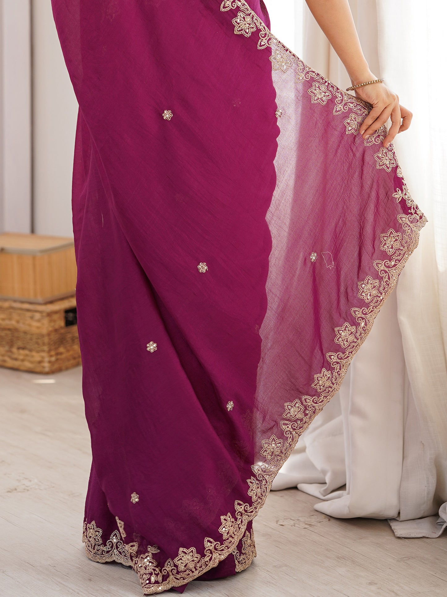 Women's Vichitra Silk Magenta Embellished Designer Saree With Blouse Piece