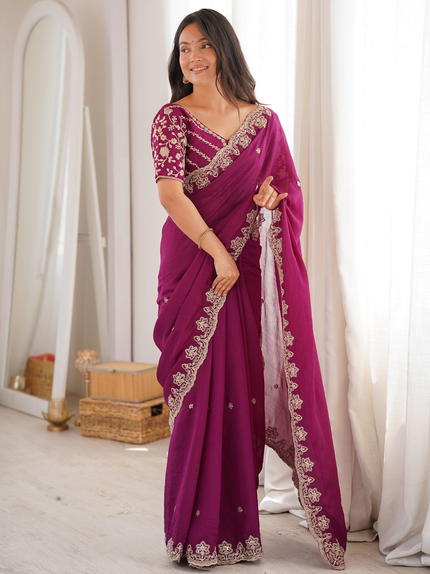 Women's Vichitra Silk Magenta Embellished Designer Saree With Blouse Piece