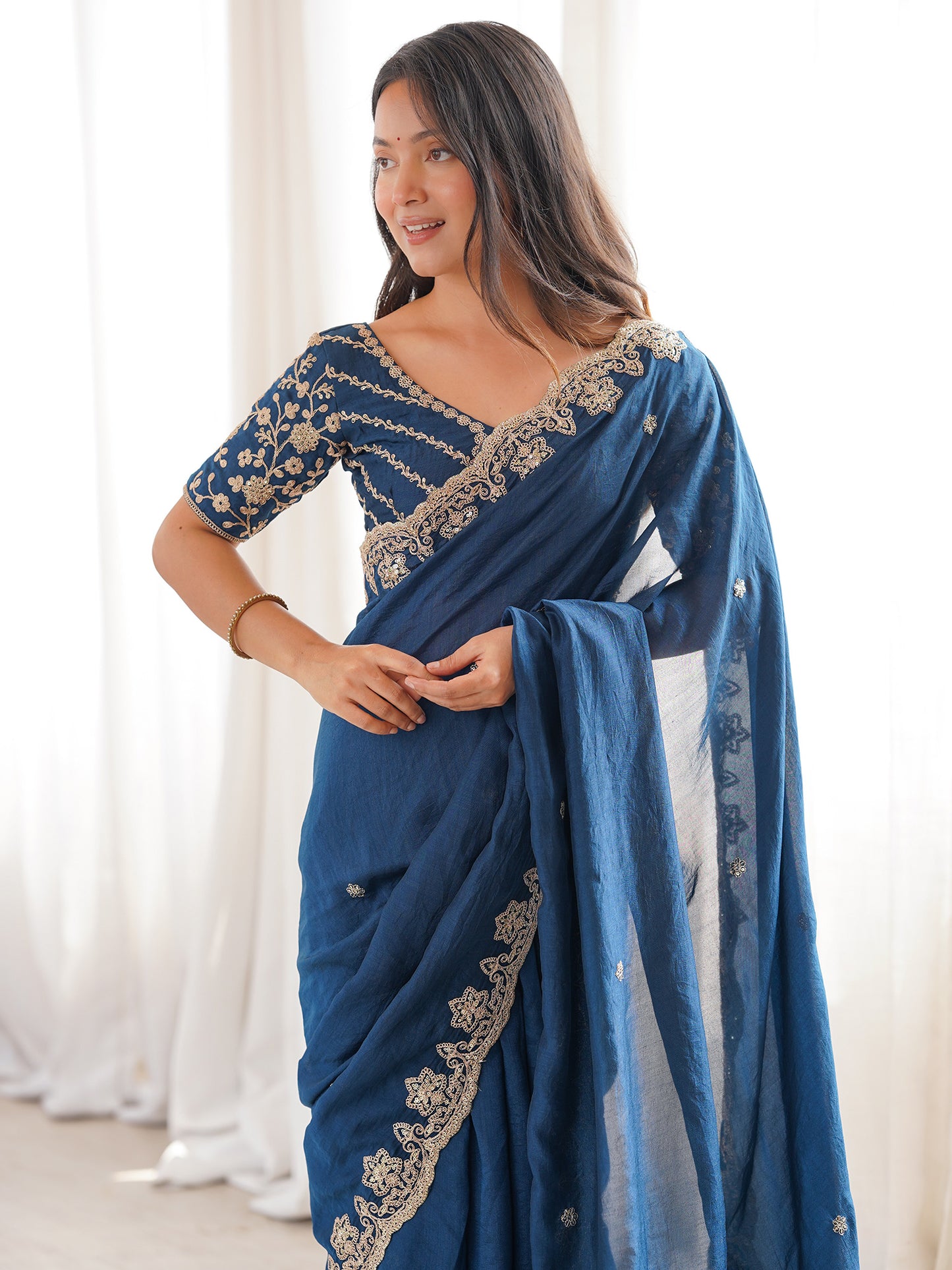 Women's Vichitra Silk Blue Embellished Designer Saree With Blouse Piece