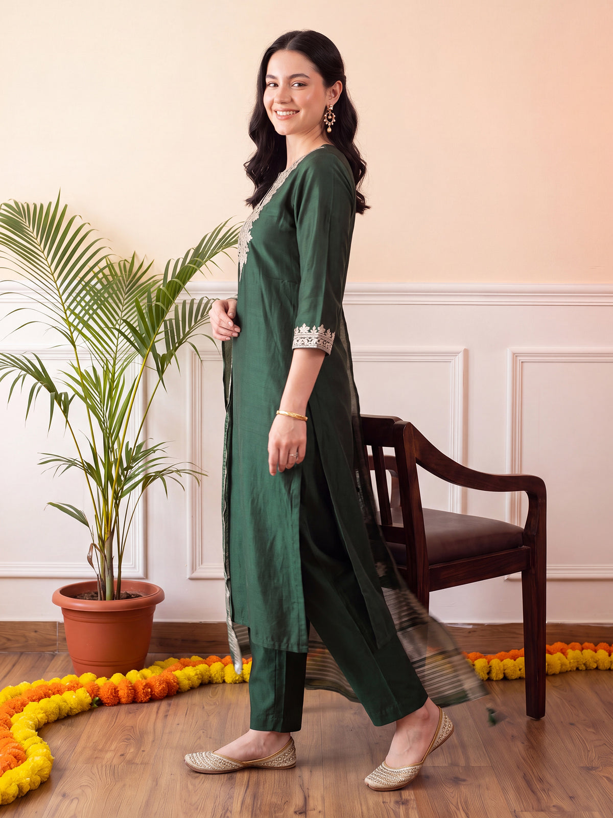 Green Embroidered Straight Kurta Trousers With Dupatta Set-BB1KH596