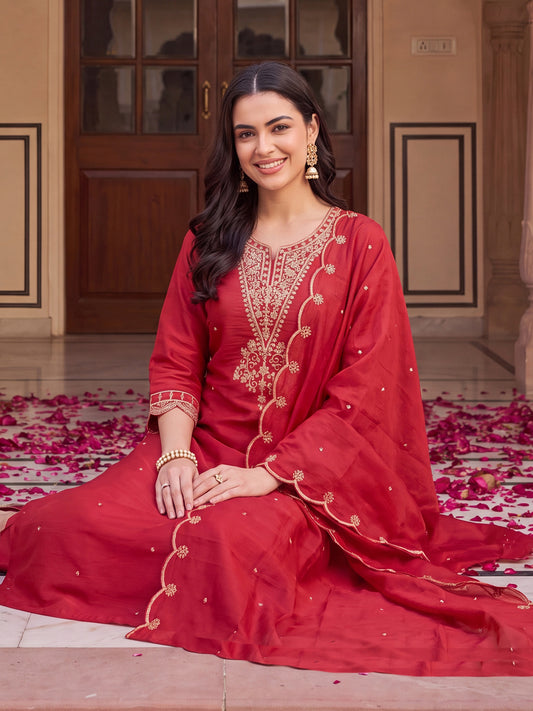 Red Embroidered Straight Kurta Trousers With Dupatta Set-DD9KH601