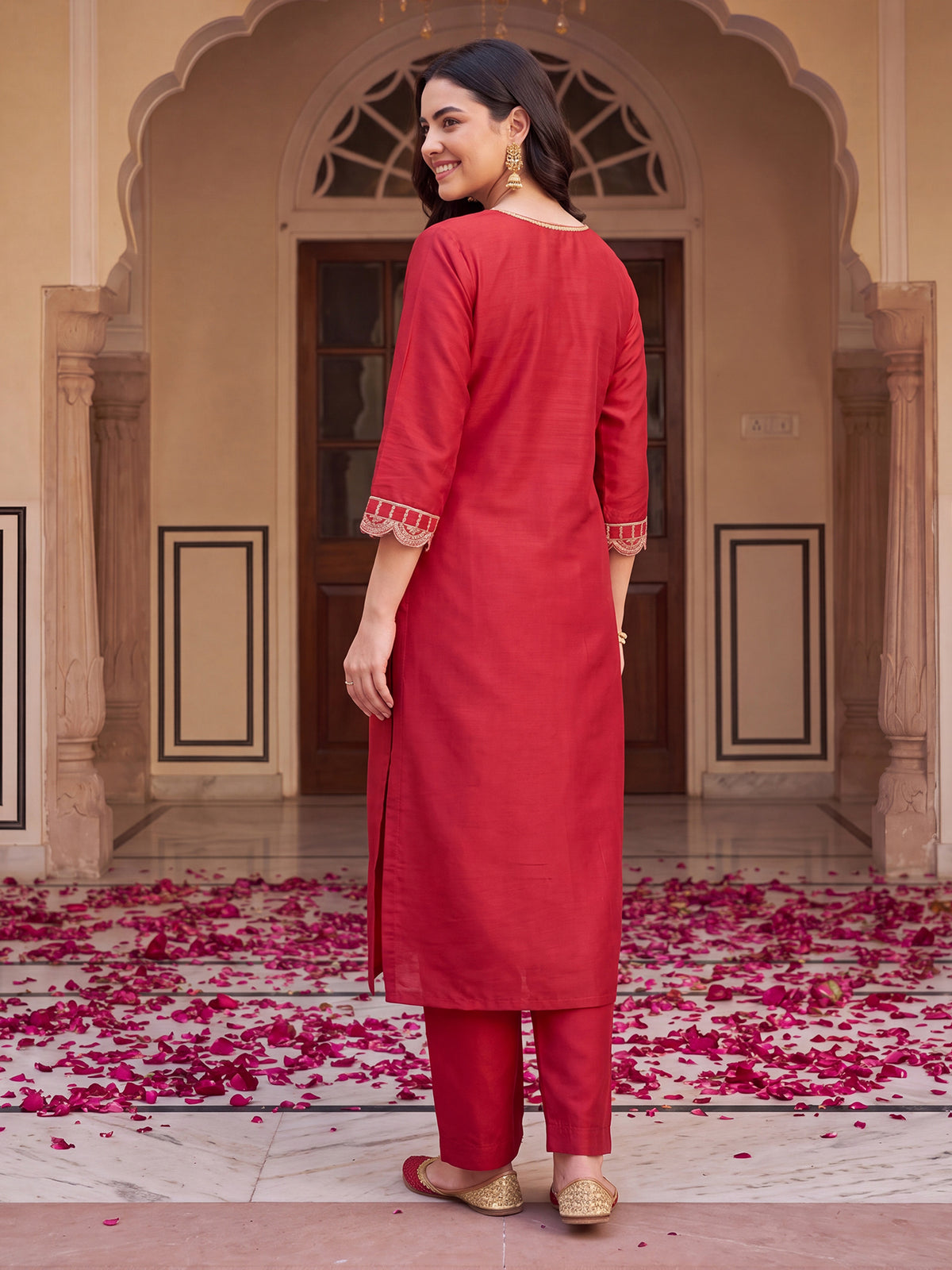 Red Embroidered Straight Kurta Trousers With Dupatta Set-DD9KH601