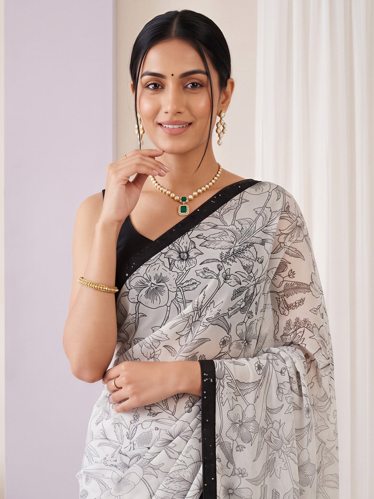 Women's Georgette Off White Printed Designer Saree With Blouse Piece