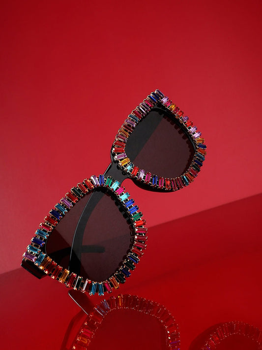 Haute Sauce - Fashionable Gems: Adorn Your Eyes