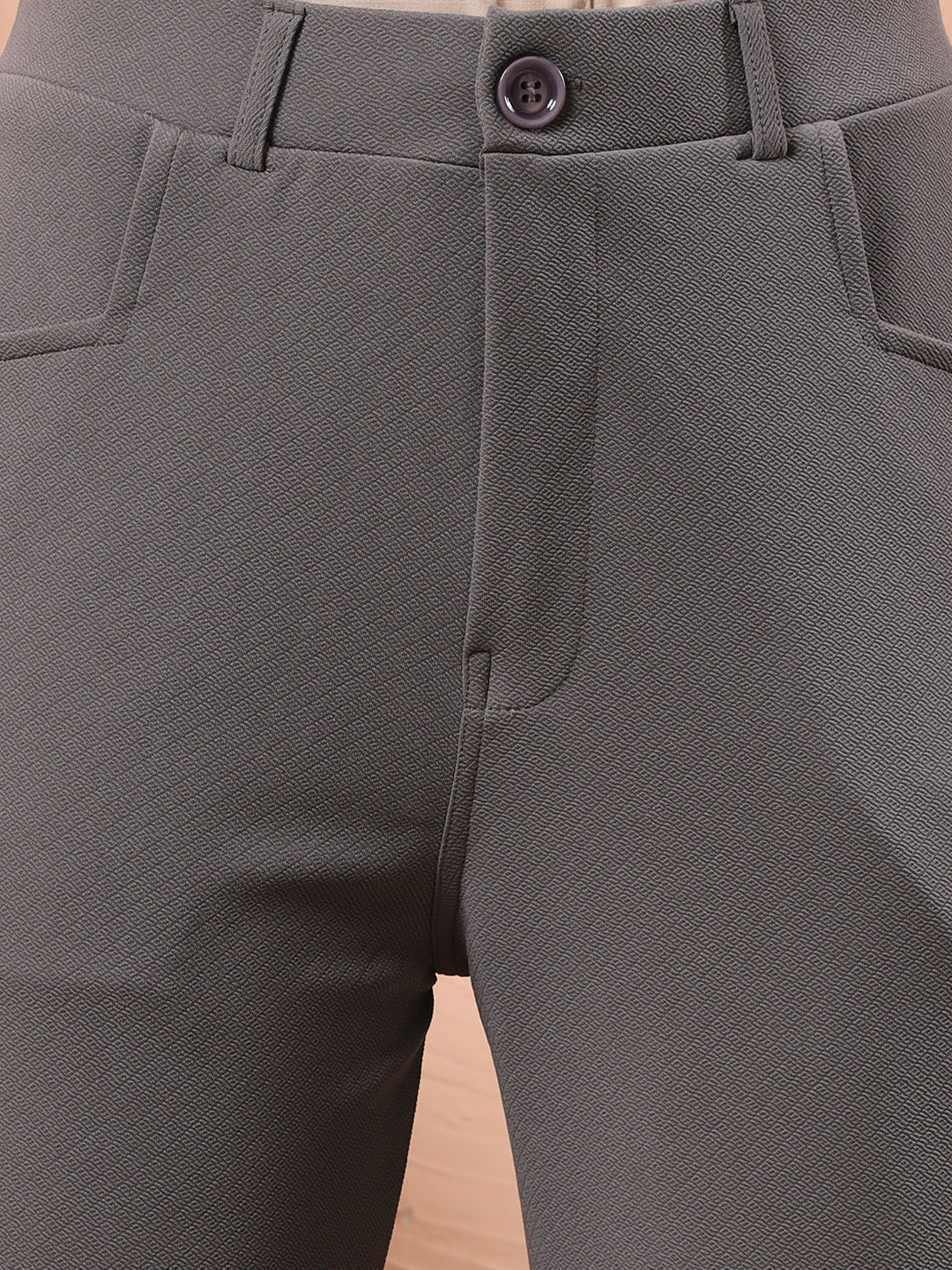 women relaxed regular fit formal trousers 3