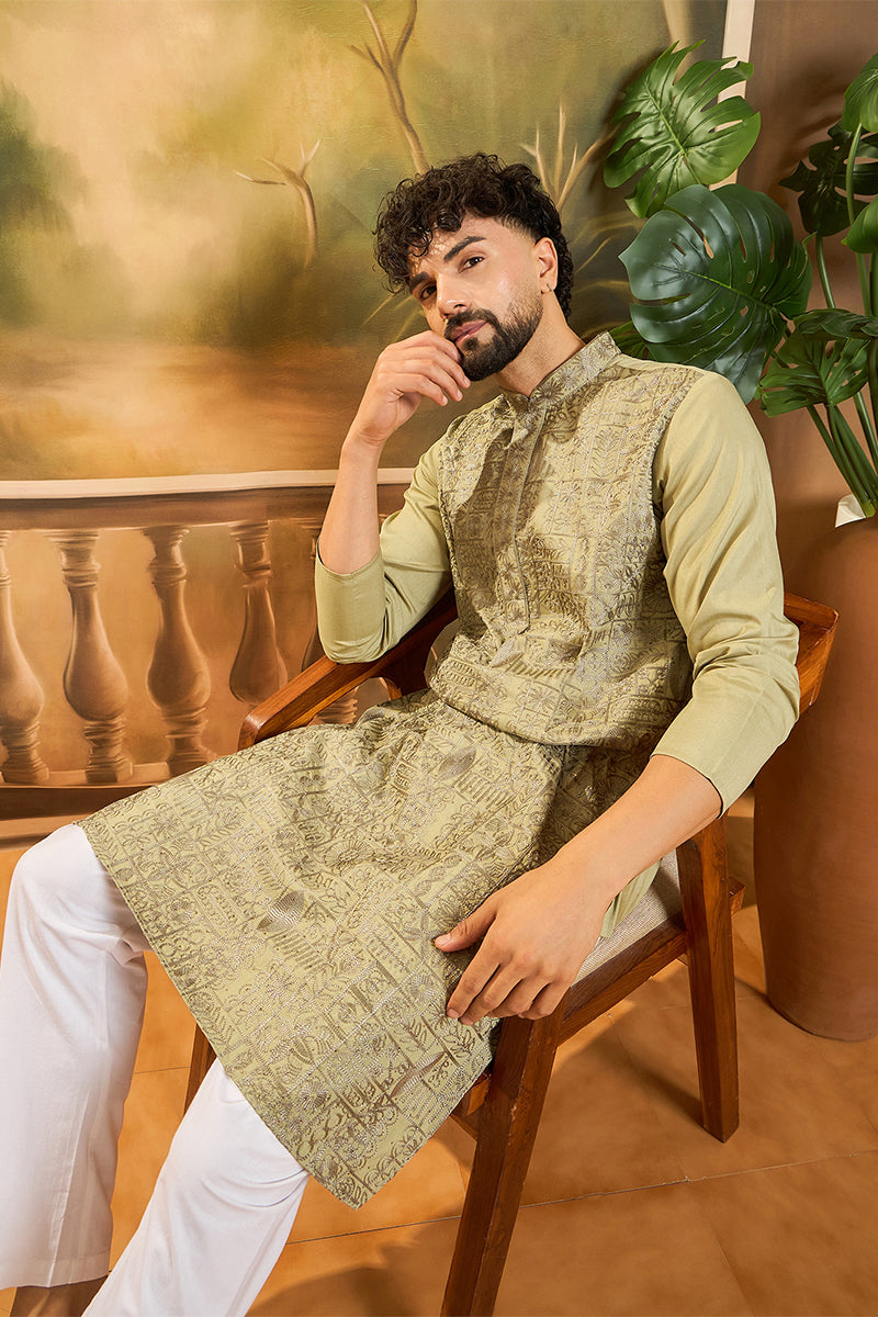 Green Silk Blend Solid Embroidered Straight Kurta