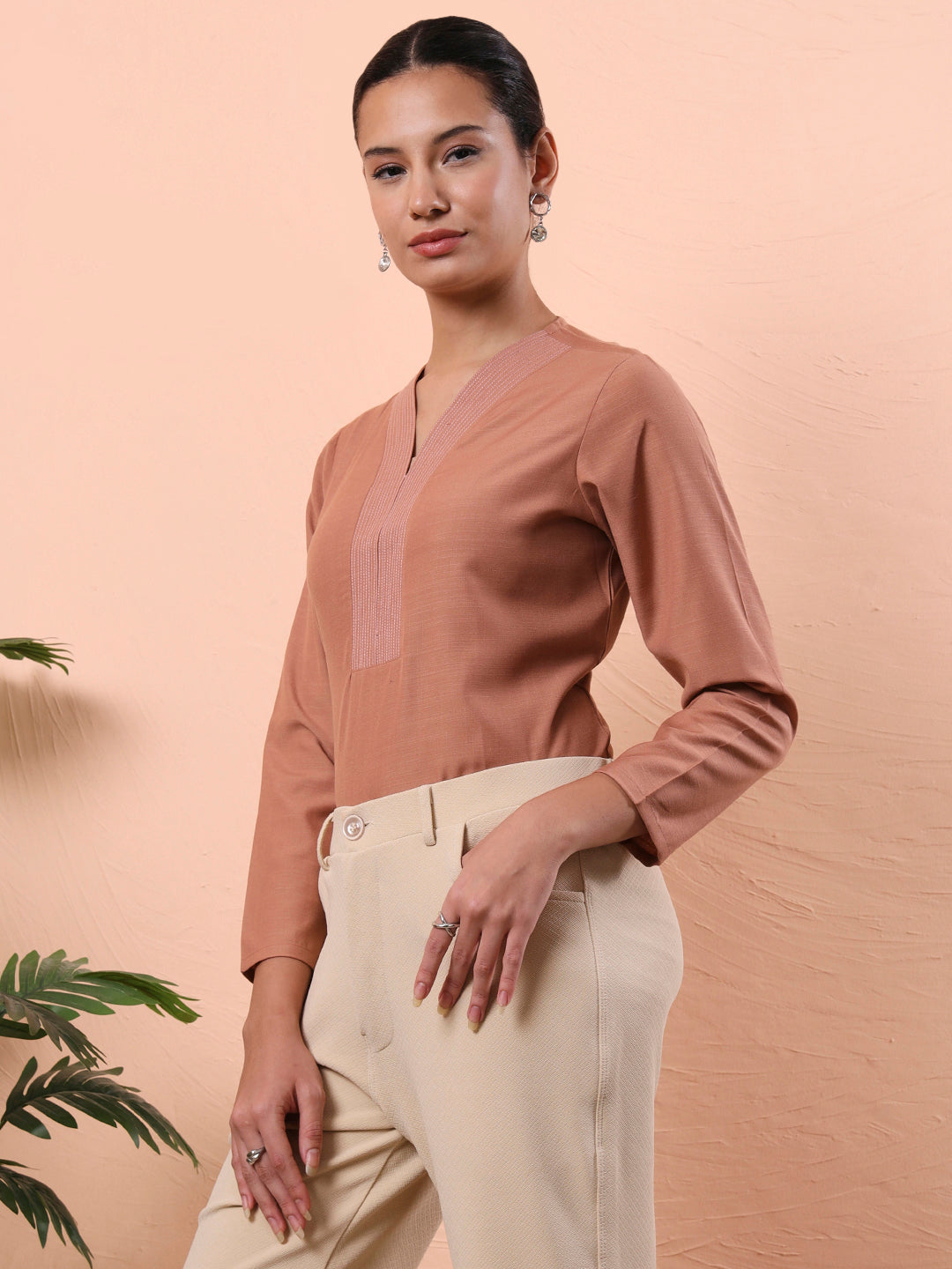 top with professional relaxed fit v neck 2