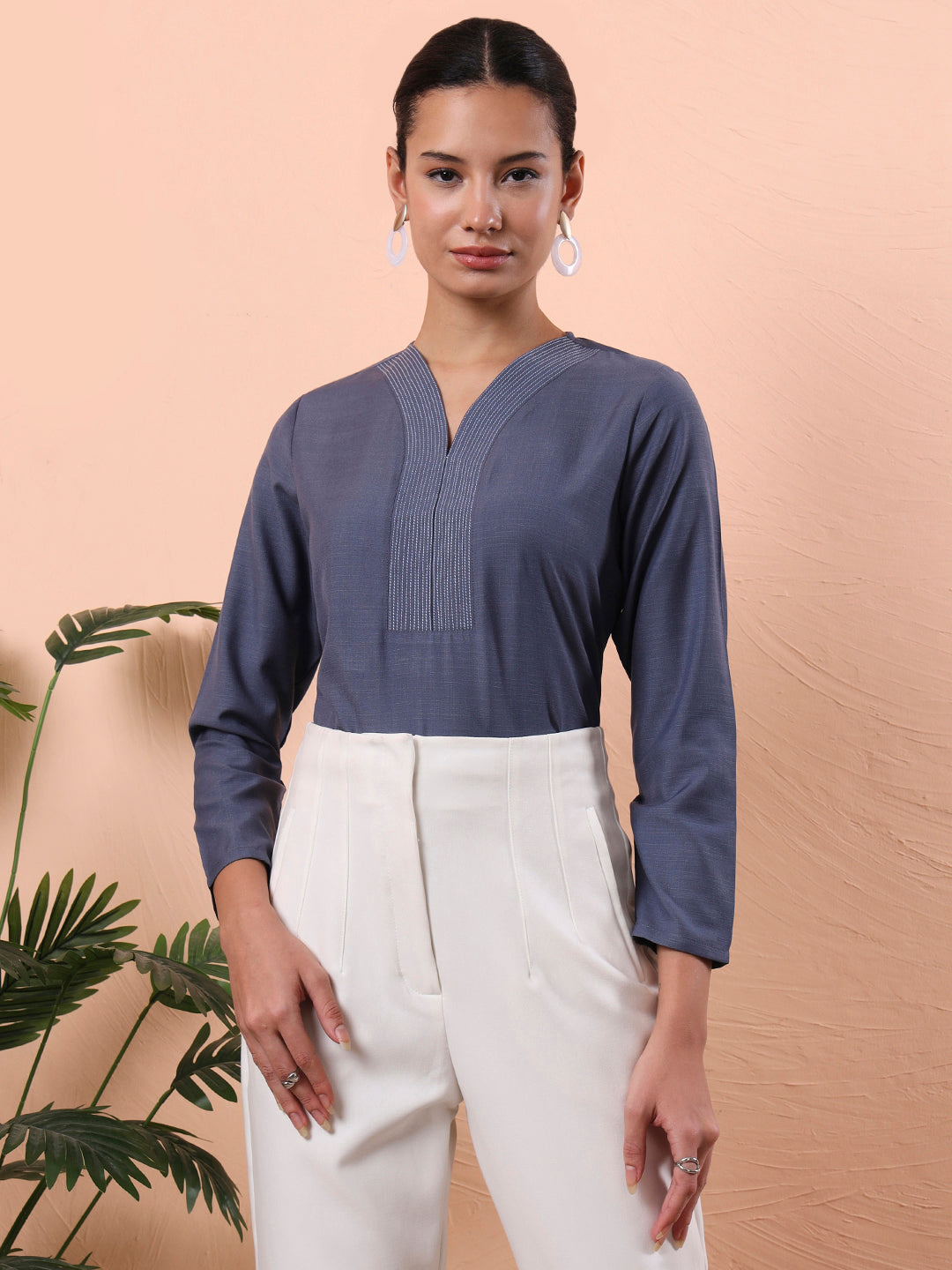 top with professional relaxed fit v neck 2